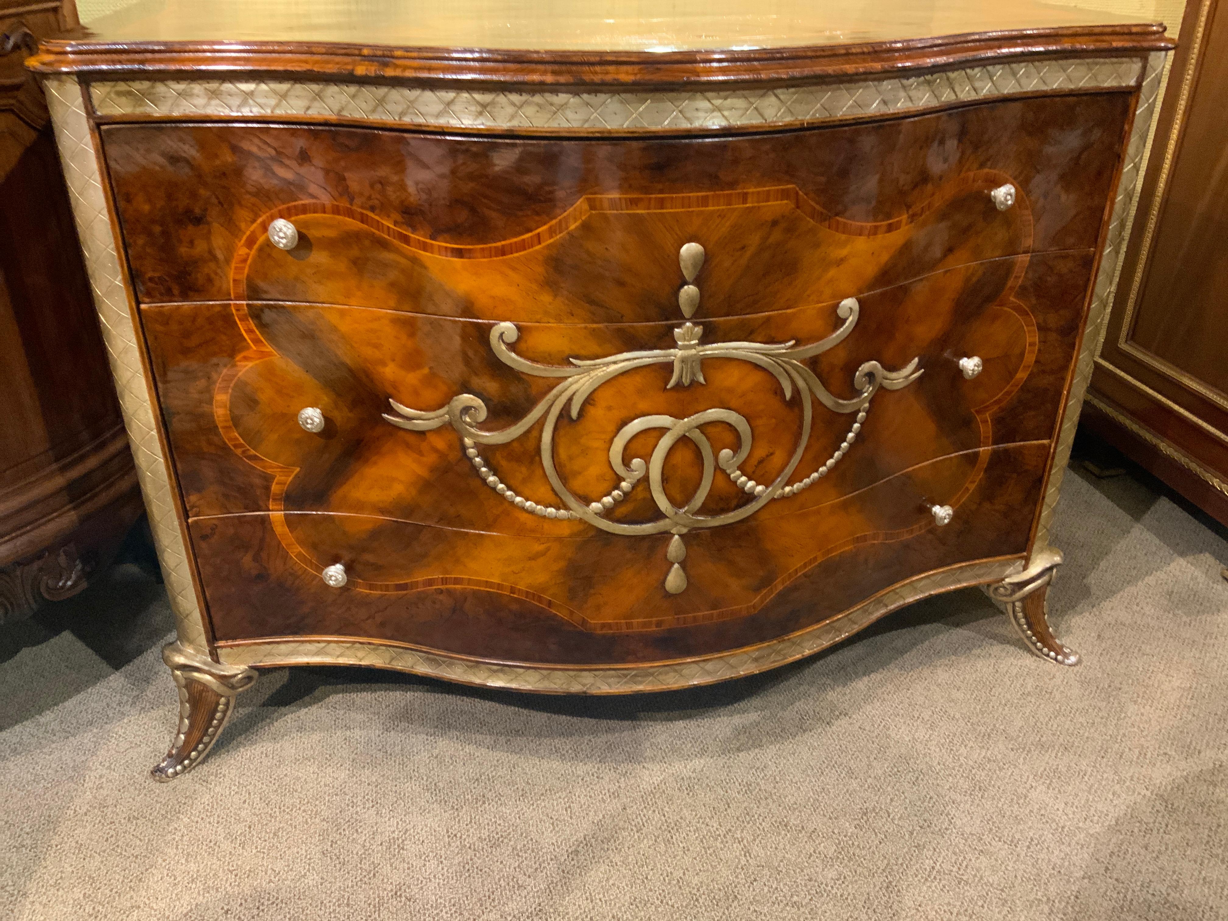 Italian Burled Walnut  Commode with silver accents, exceptional quality For Sale 3