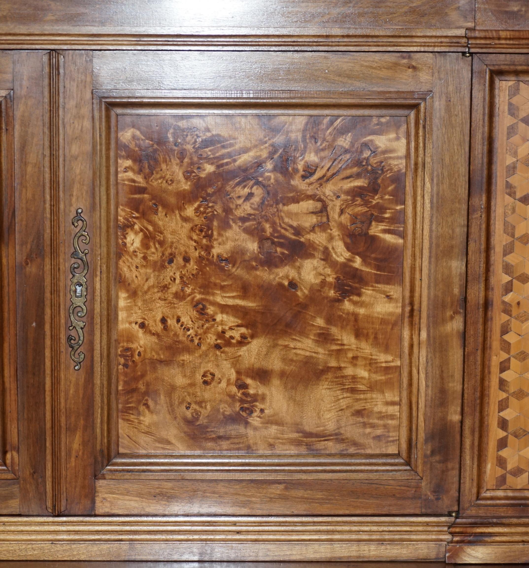 Italian Burr Pippy Oak Panelled Large Geometric Marquetry Housekeepers Cupboard For Sale 2