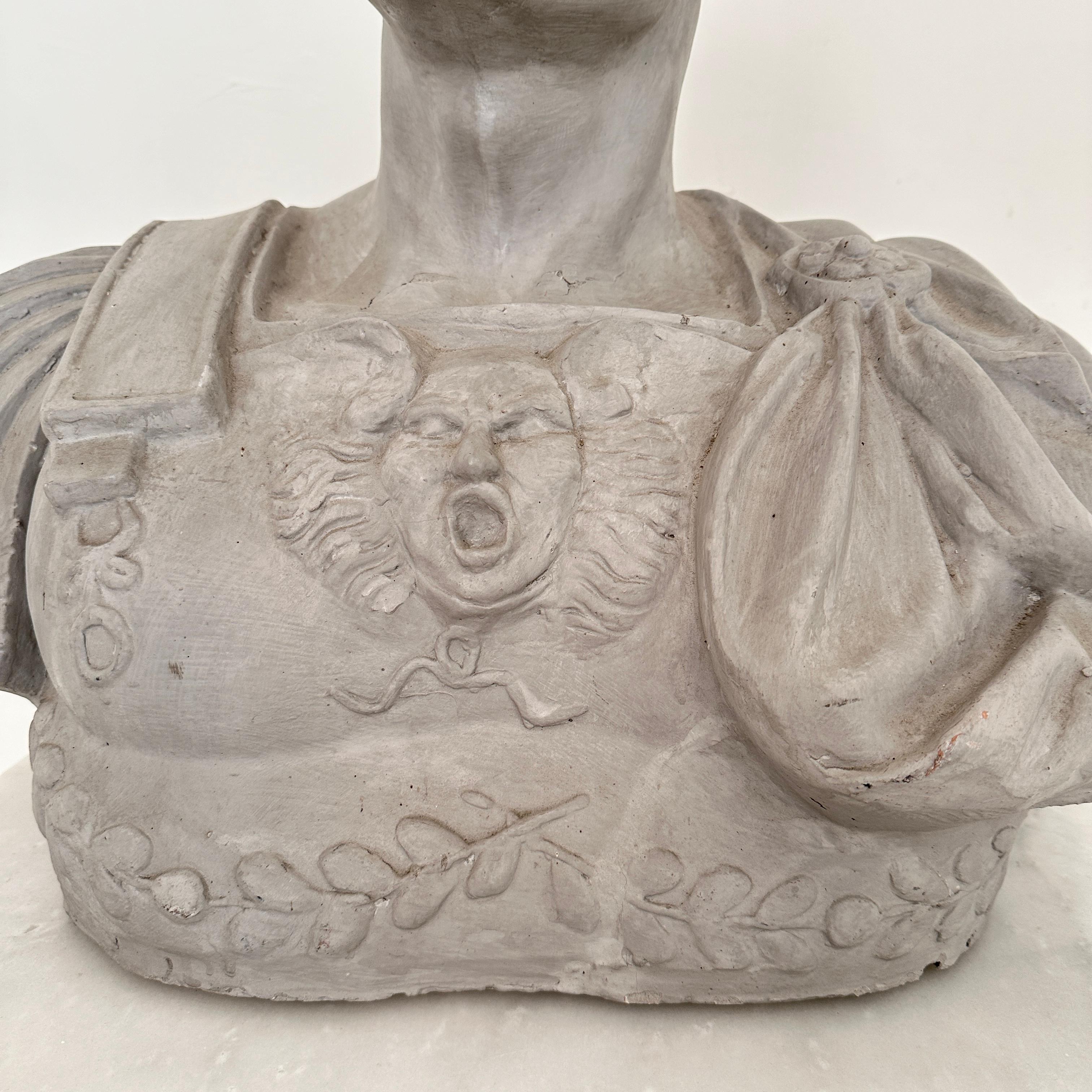 Italian Bust of Caesar in Plaster and Fiberglass, around 1960 In Good Condition For Sale In Berlin, DE