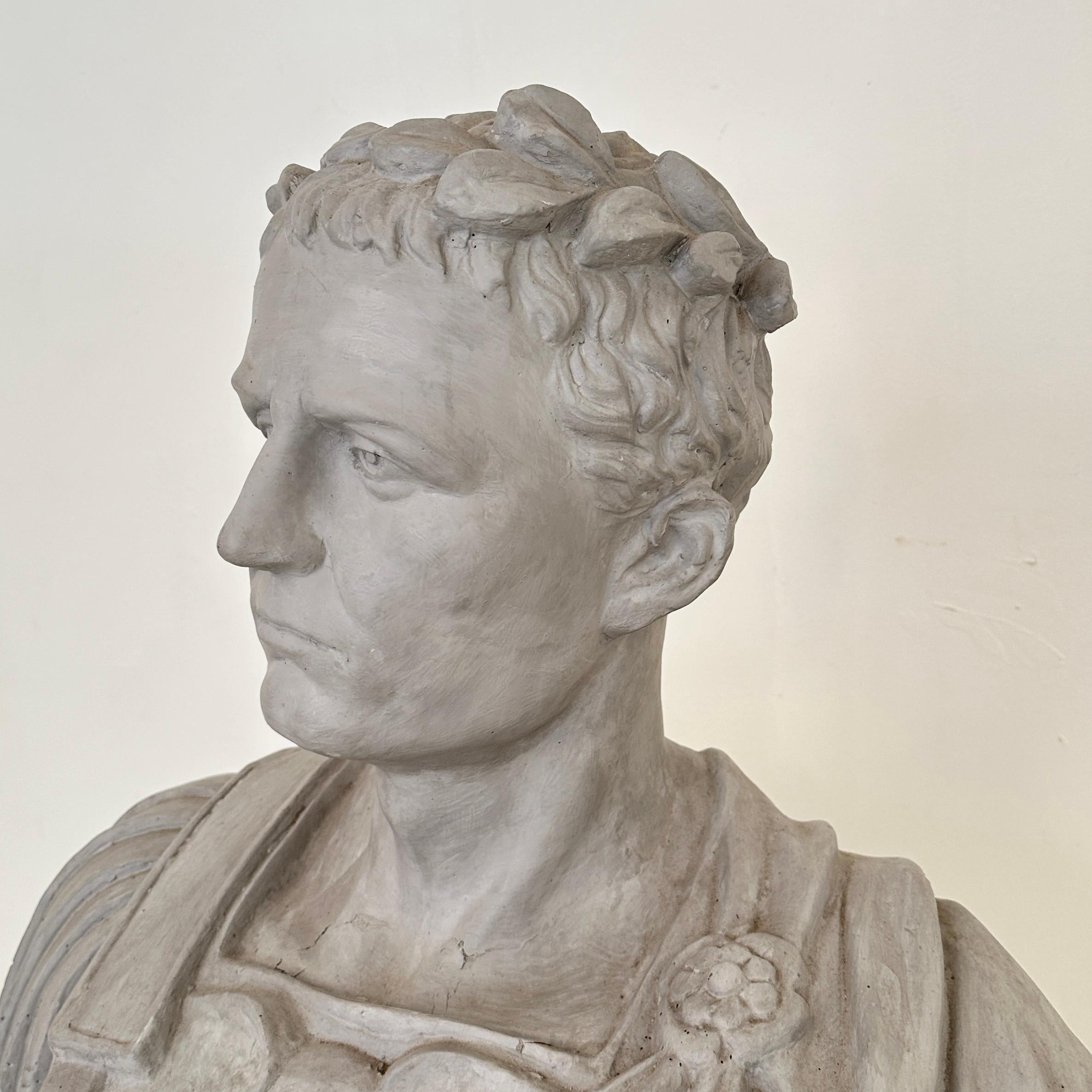 Mid-20th Century Italian Bust of Caesar in Plaster and Fiberglass, around 1960 For Sale