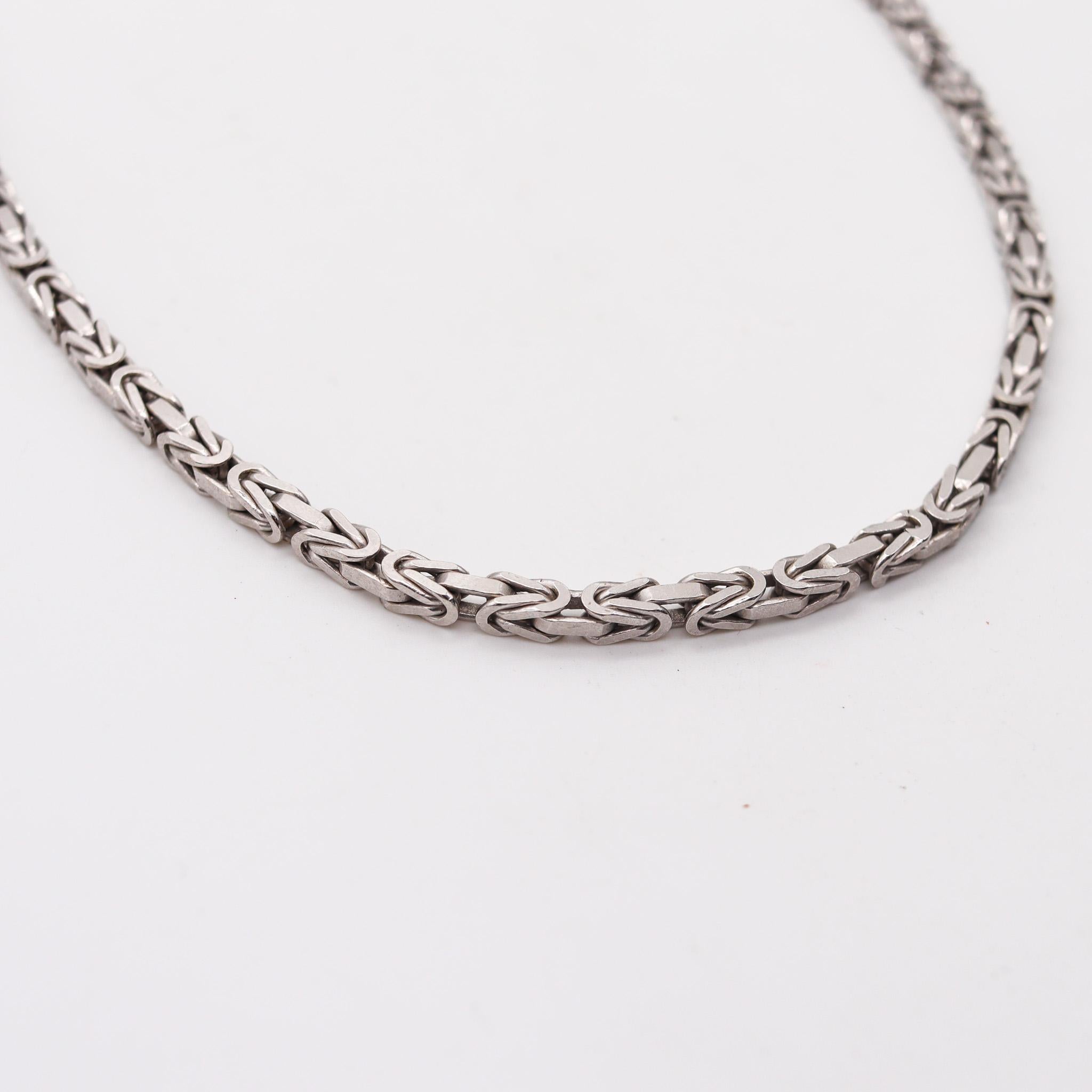 An Italian Byzantine links chain necklace in white gold.

Beautiful solid and bold chain, created in Italy with Byzantines links. Crafted in solid white gold of 18 karats with high polished and rhodium finish. Fitted with a customized lobster