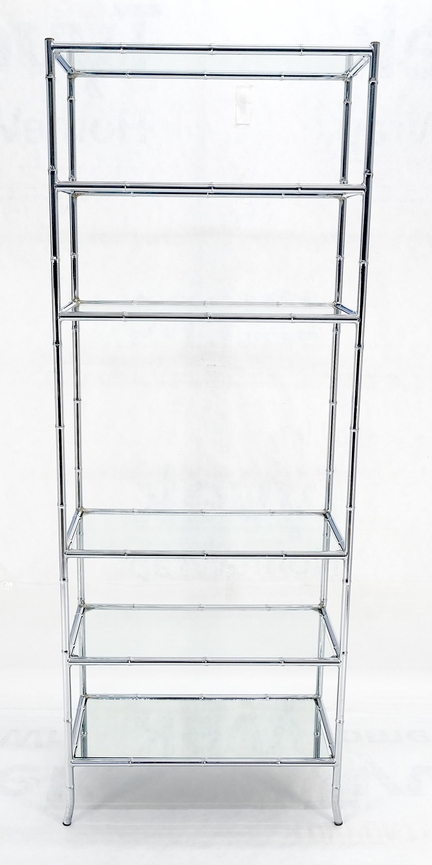 italien Italian c1970s Faux Bamboo 6 Etagères en verre Chrome Etagere Bookcase MINT en vente