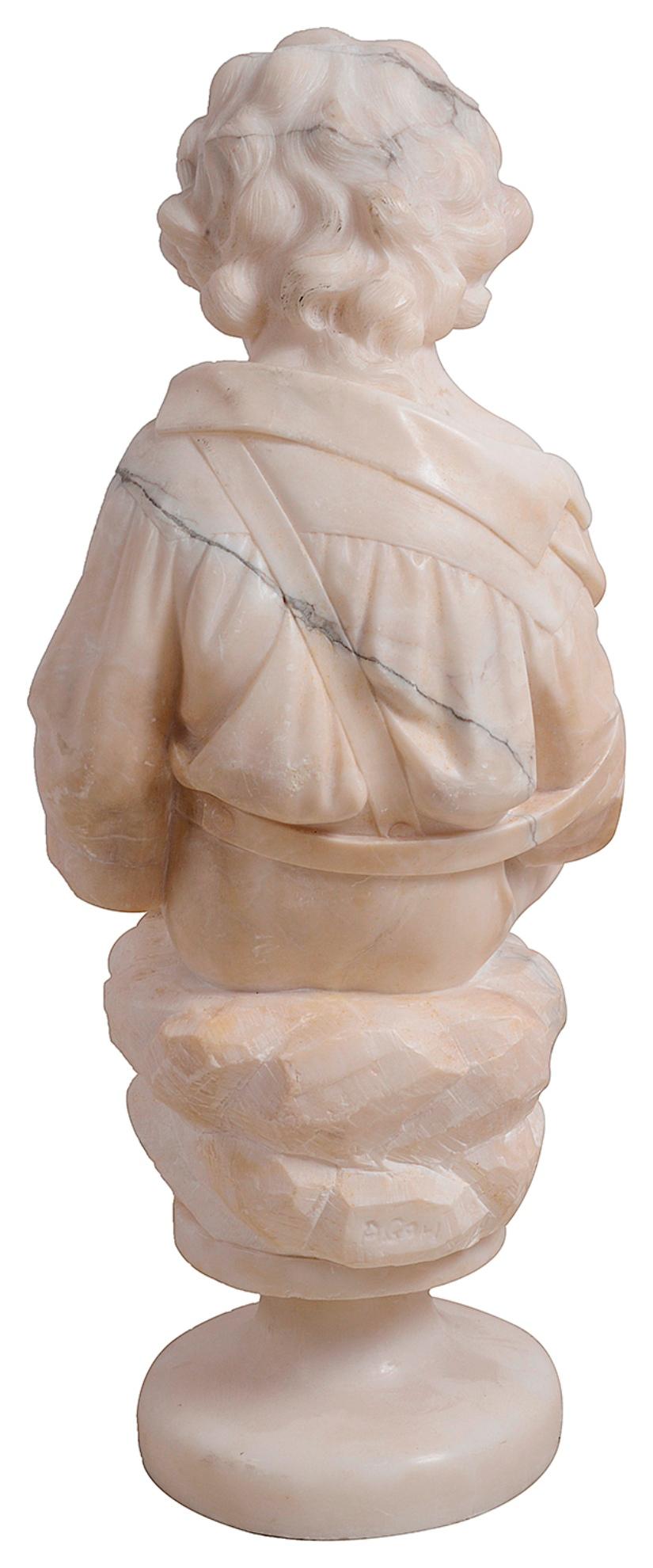 Sculpté à la main Statue italienne en marbre du 19ème siècle d'un jeune mendiant en vente