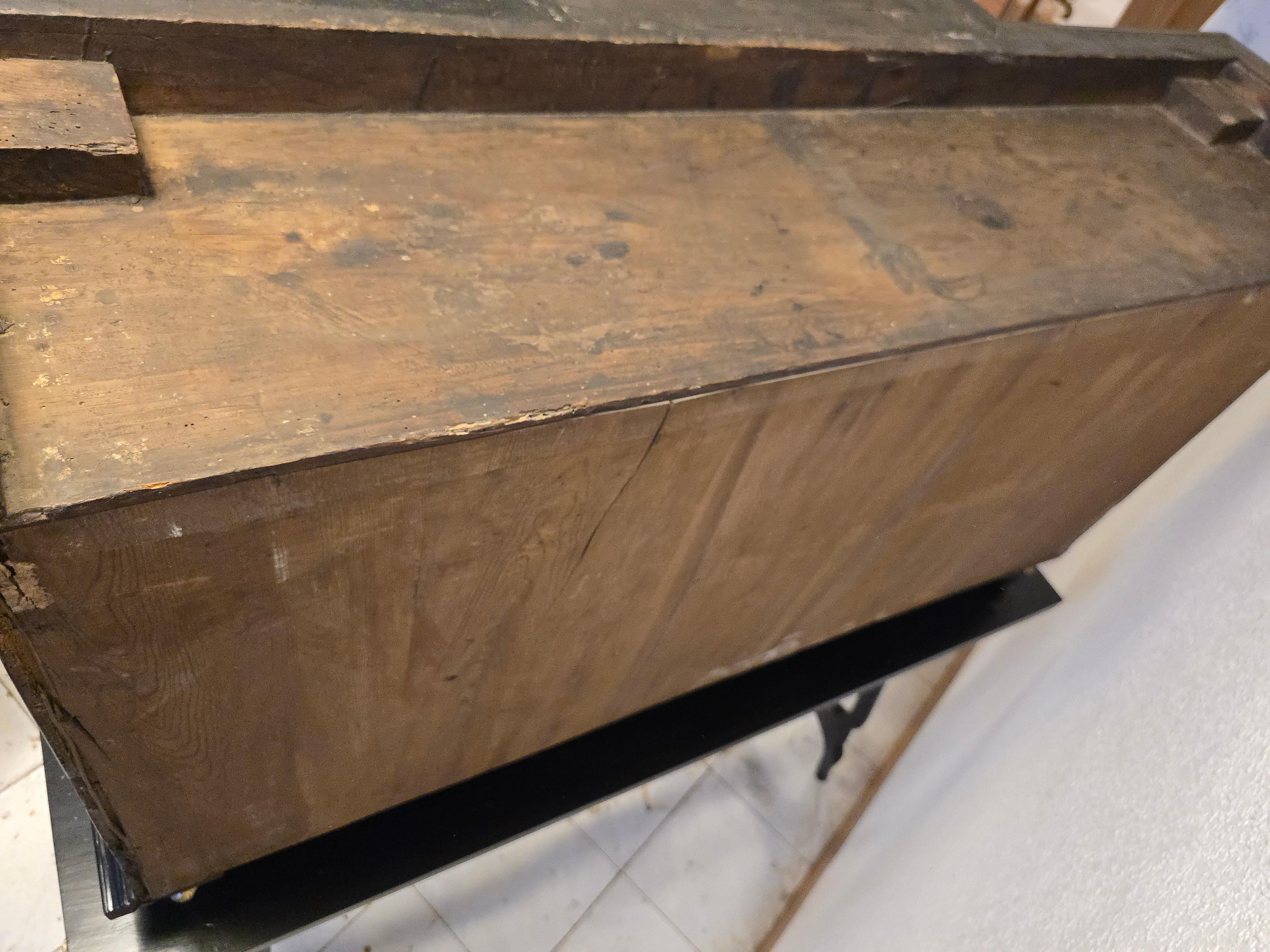 Italian Cabinet, 17th Century For Sale 8