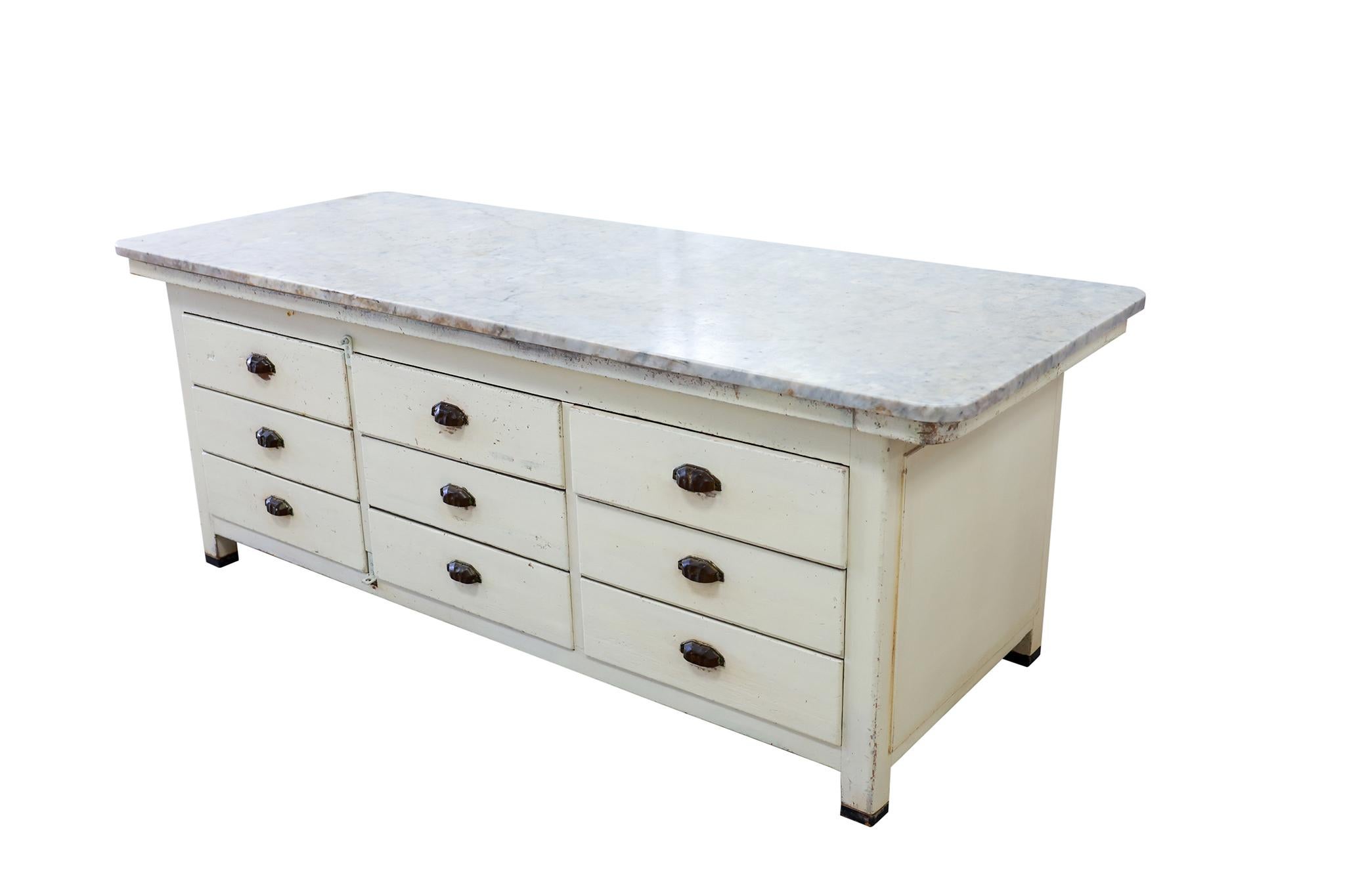 Italian cabinet Italiano en venta