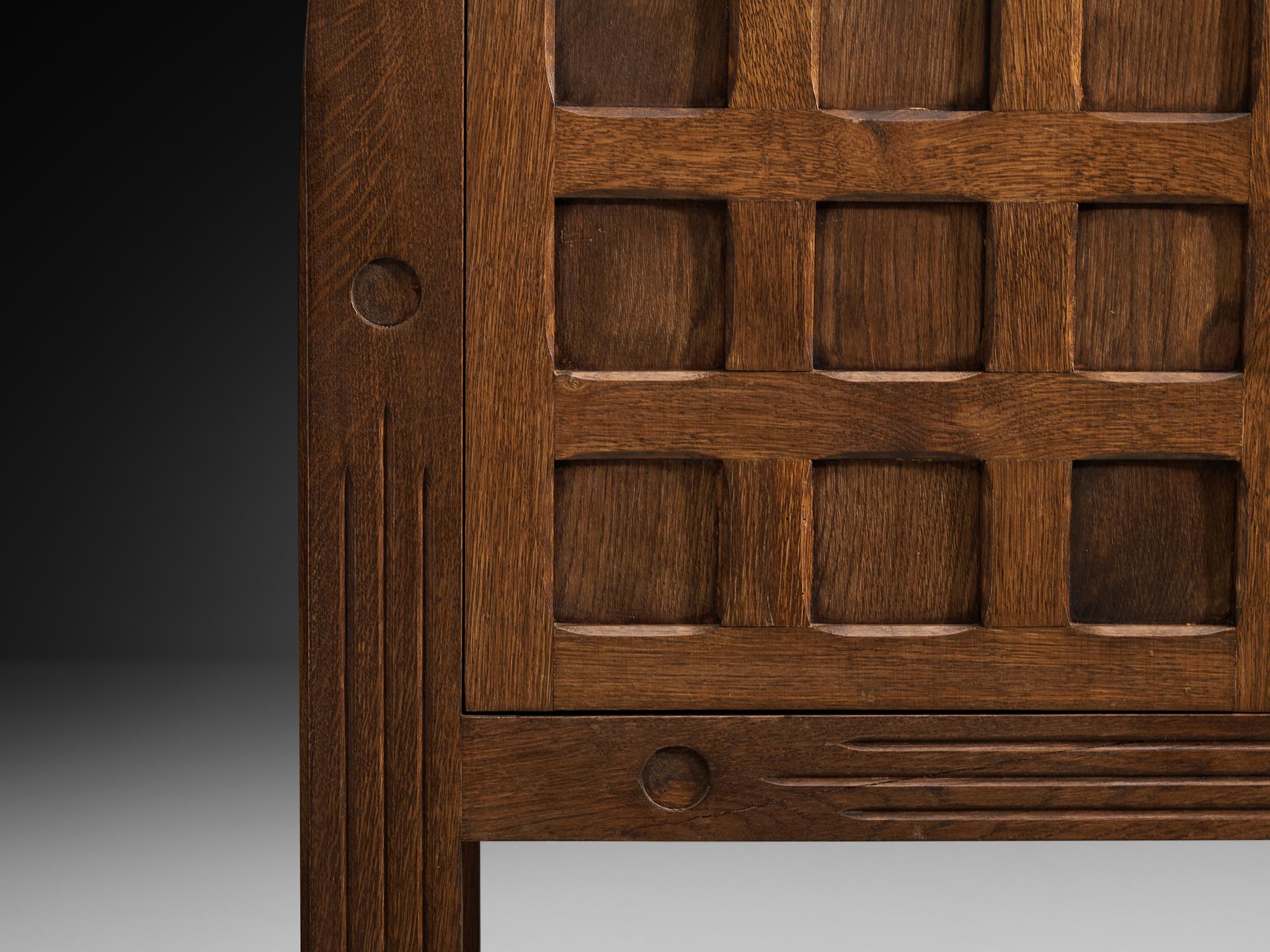 Mobile o credenza italiana su gambe alte in vendita 2
