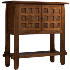 Mobile o credenza italiana su gambe alte