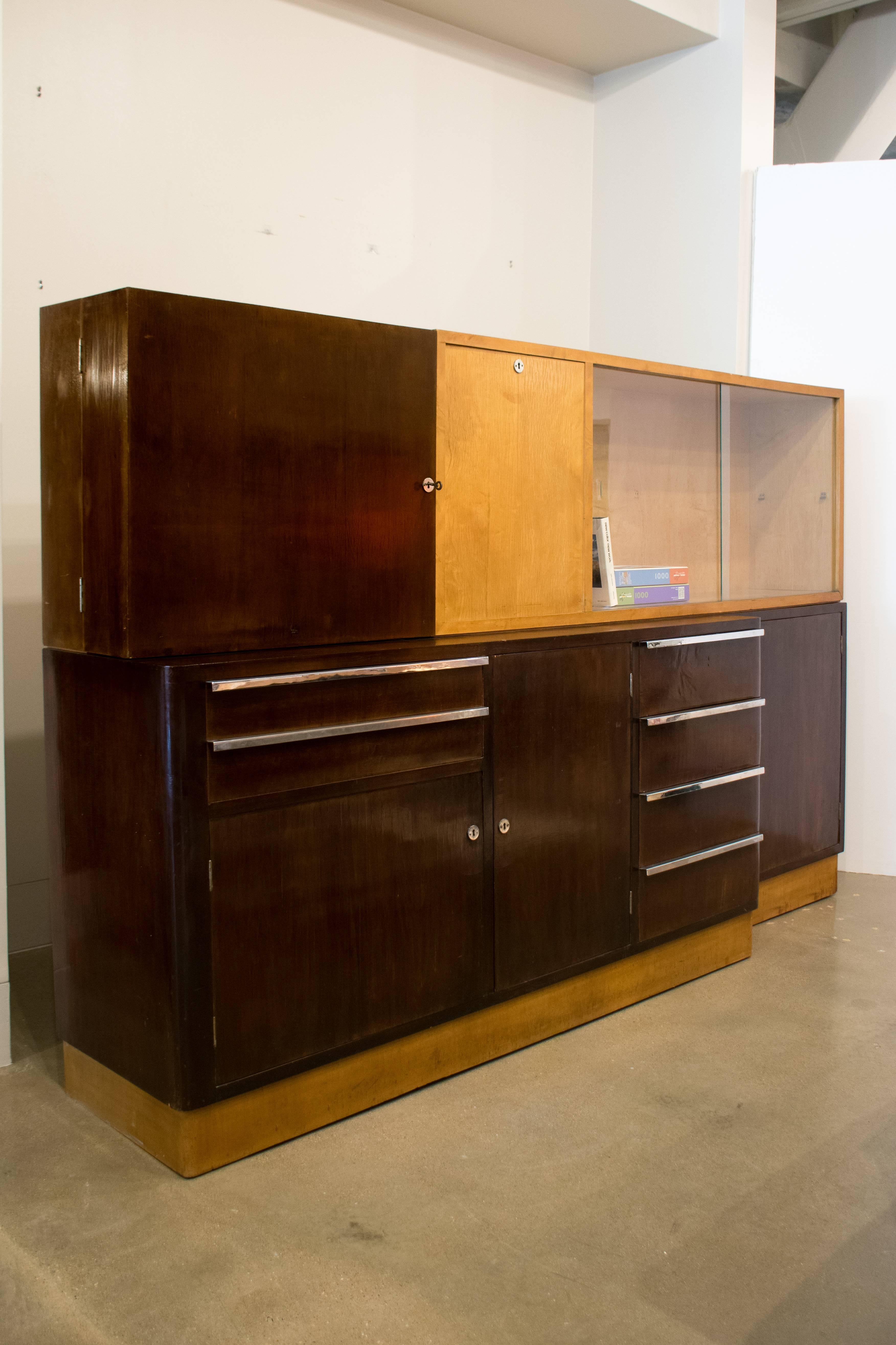 20th Century Italian Art Deco Cabinet of Birch and Rosewood, 1930-1940