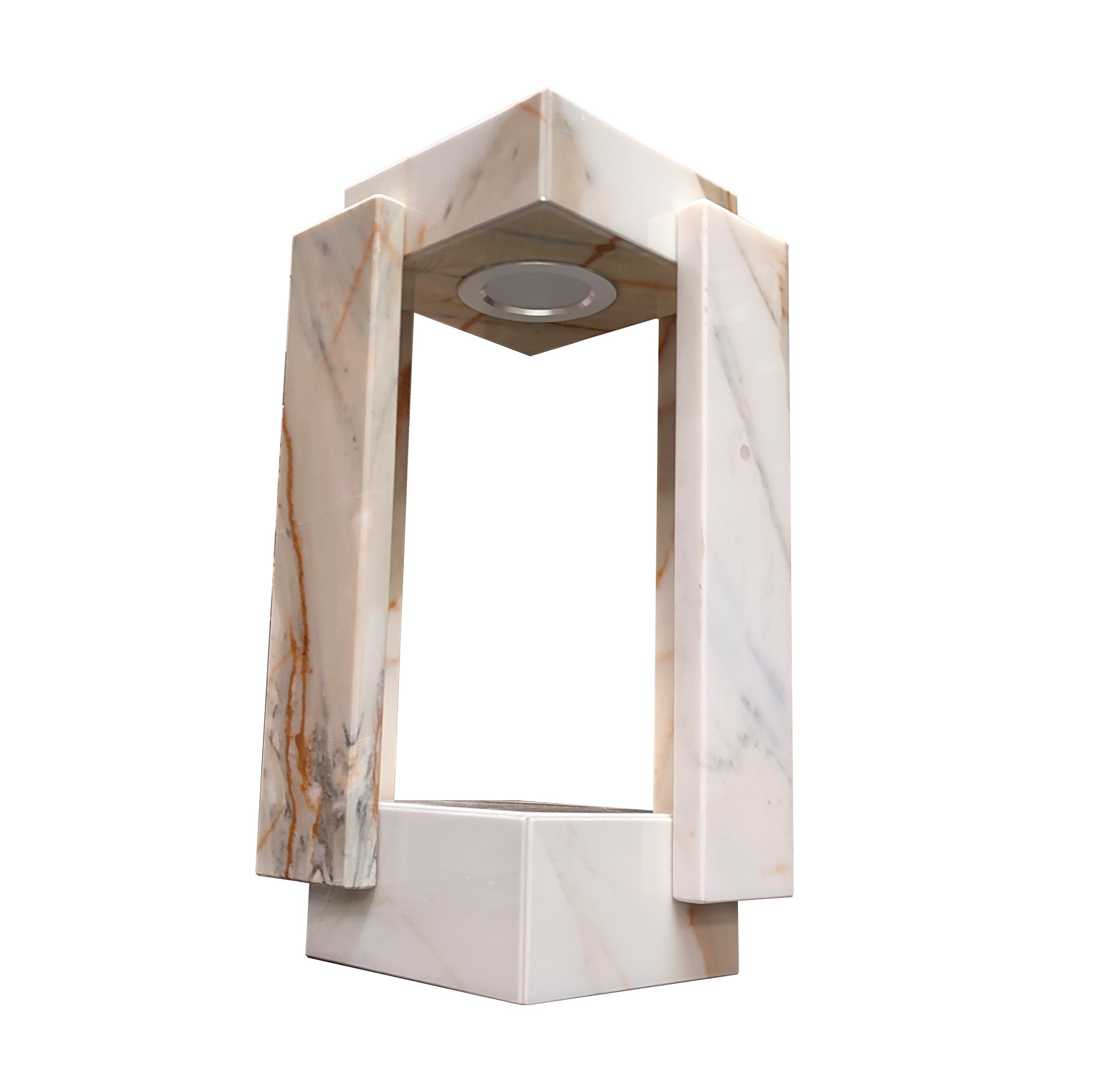 Spagnolo Lampada italiana in marmo Calacatta Design contemporaneo Mobili da collezione Spagna in vendita