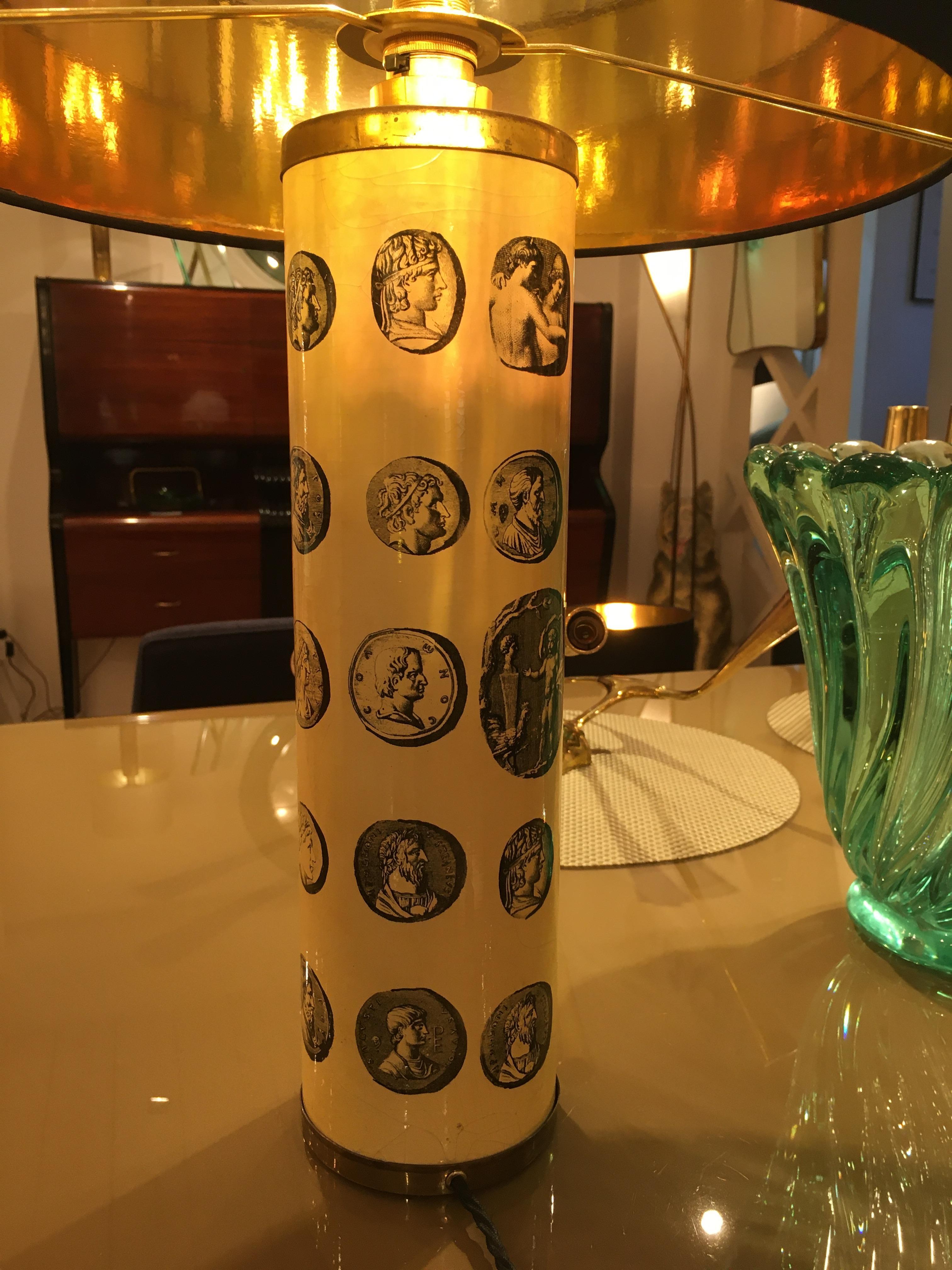 Italian ‘Cameo’ Table Lamp by Piero Fornasetti, circa 1950 In Good Condition In London, GB