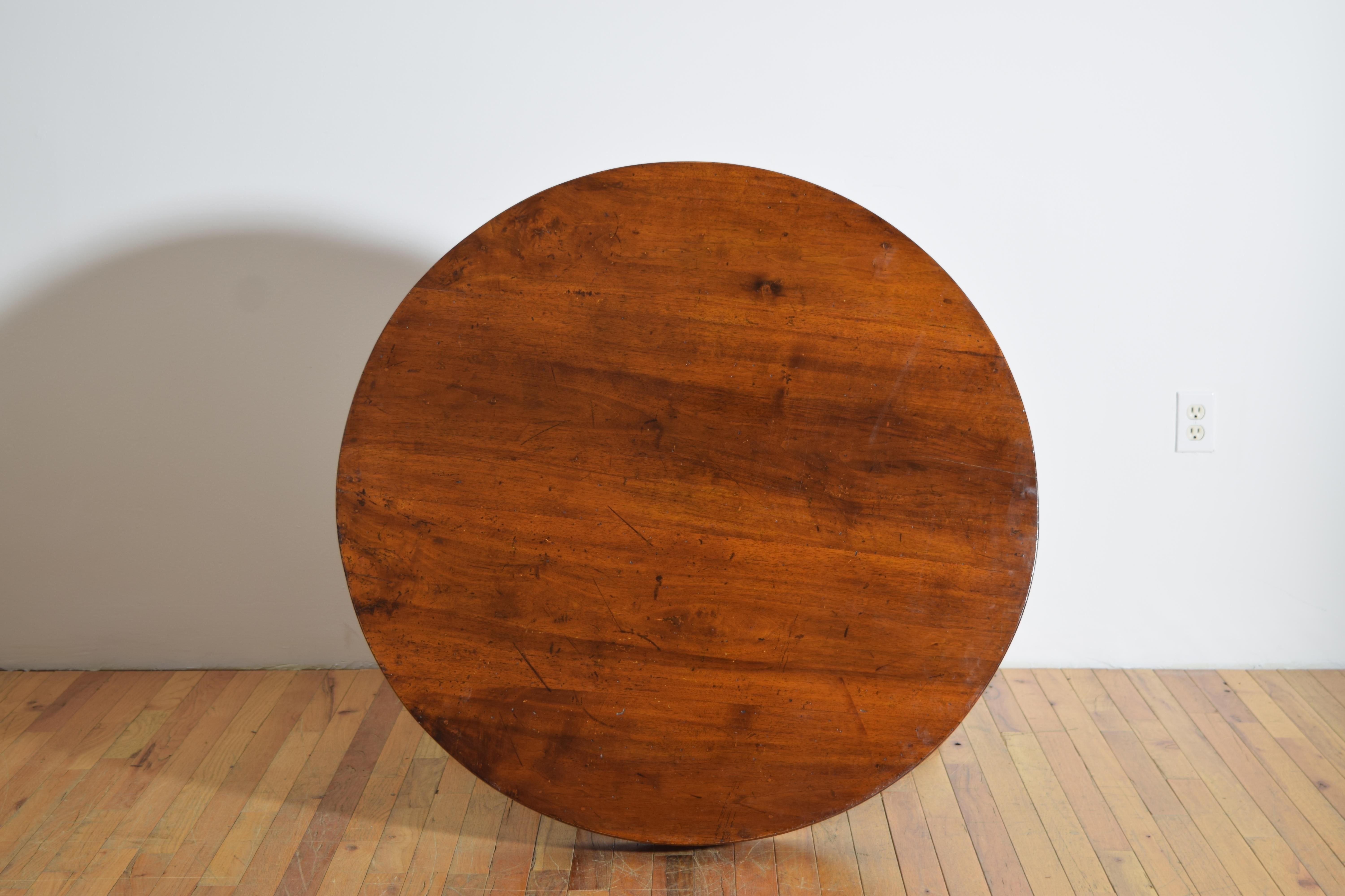 Italiana, Campania, Mesa central neoclásica tardía de nogal con 2 cajones, ca. 1835 en venta 4