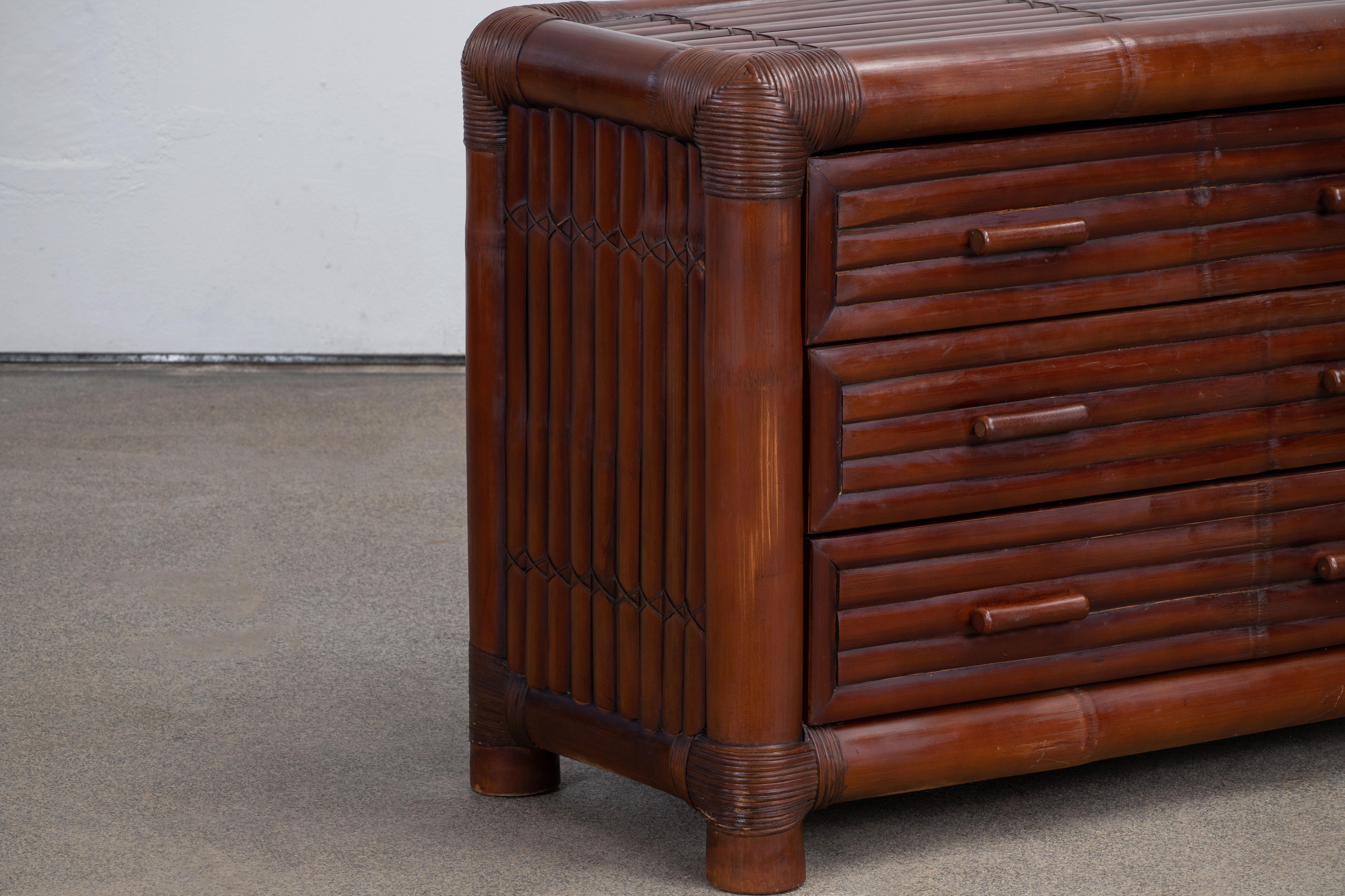 Late 20th Century Italian Cane/Bamboo Organic Modern Chest of Drawers For Sale