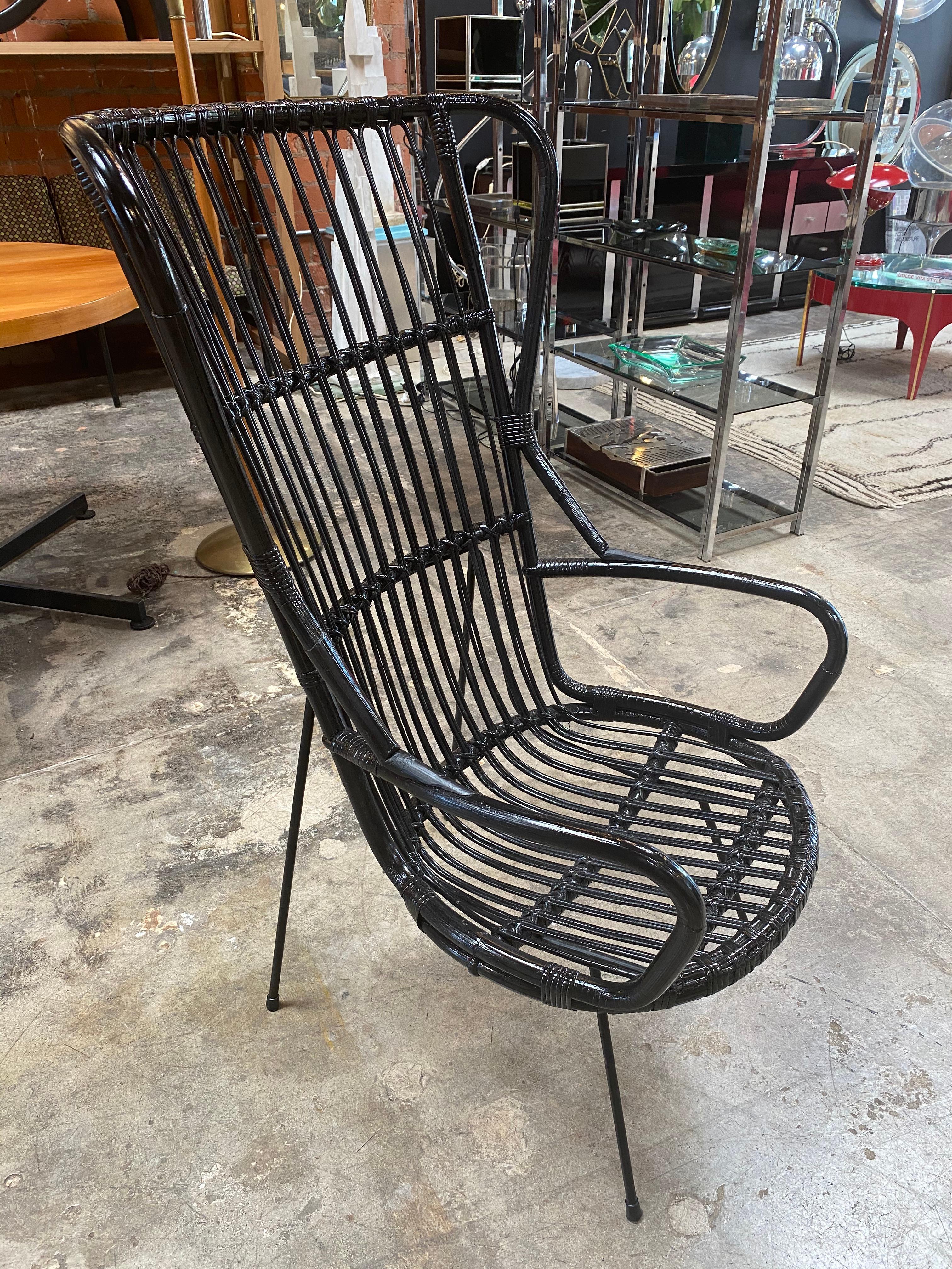 Italian Caned Armchair Attributed to Lio Carminati, 1950s In Good Condition For Sale In Los Angeles, CA