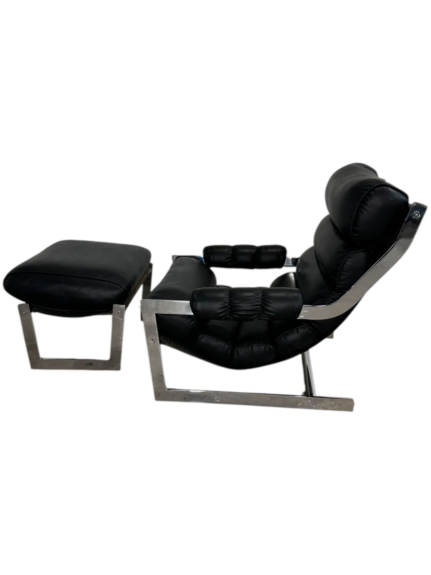 Italian Cantilever Chrome Lounge Chair and Ottoman, 1970 In Good Condition For Sale In Chicago, IL