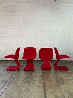 Italian Cantilevered Chairs by Joe Colombo - set of four