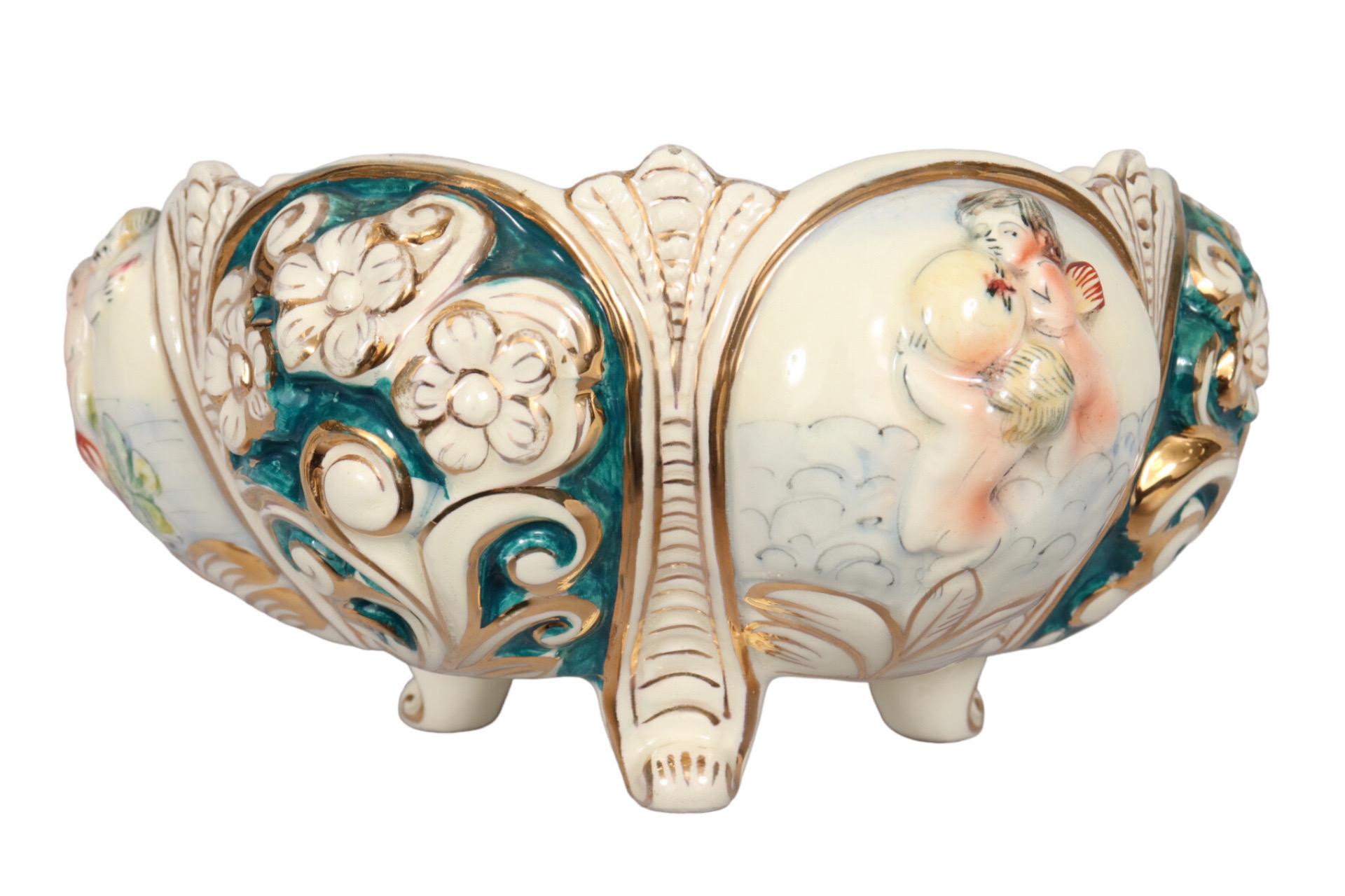 20th Century Italian Capodimonte Style Ceramic Lidded Bowl For Sale