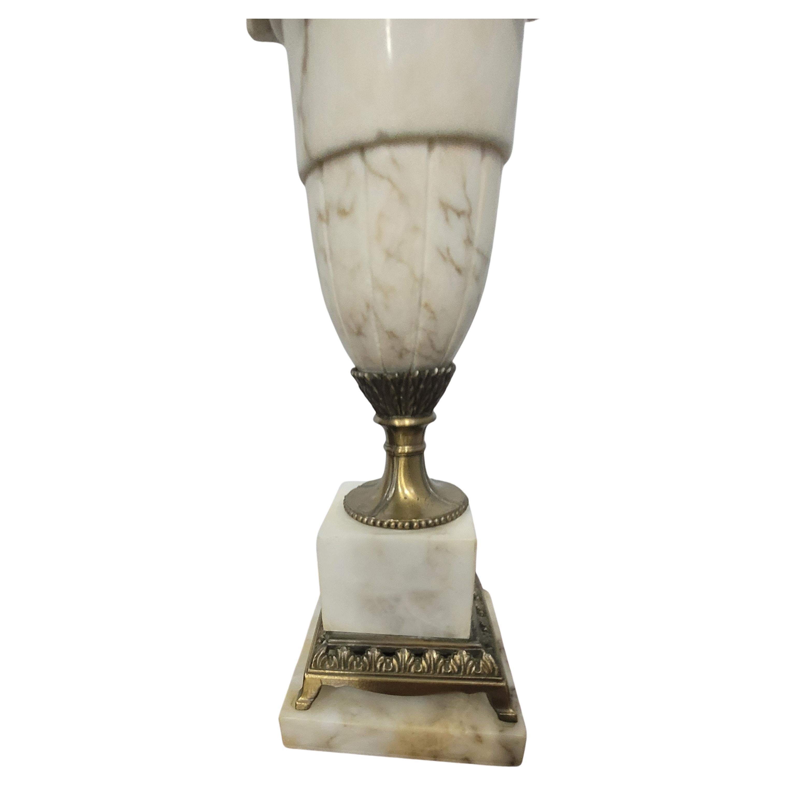 20th Century Italian Carrara Alabaster Marble and Brass Lamp For Sale