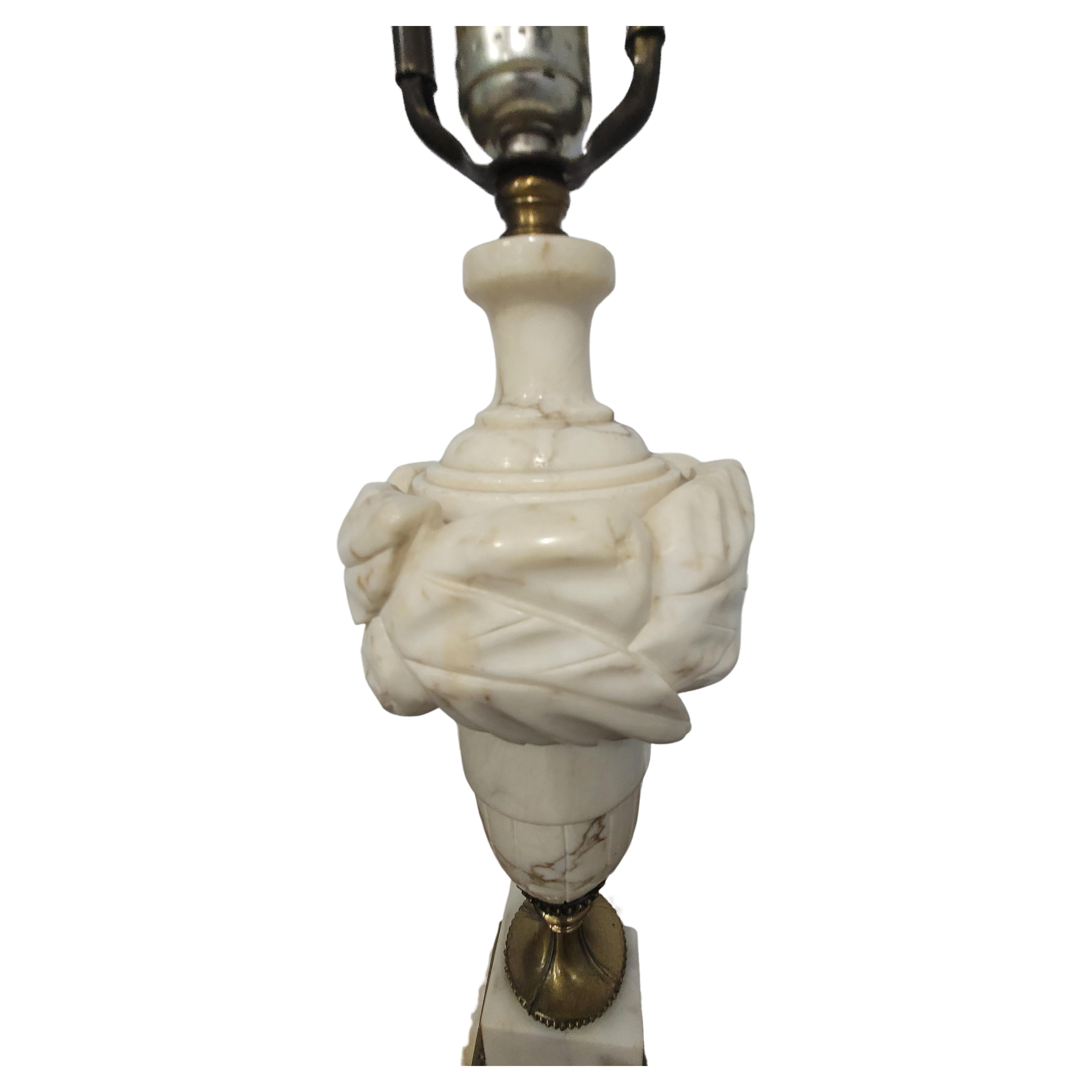 Italian Carrara Alabaster Marble and Brass Lamp For Sale 1