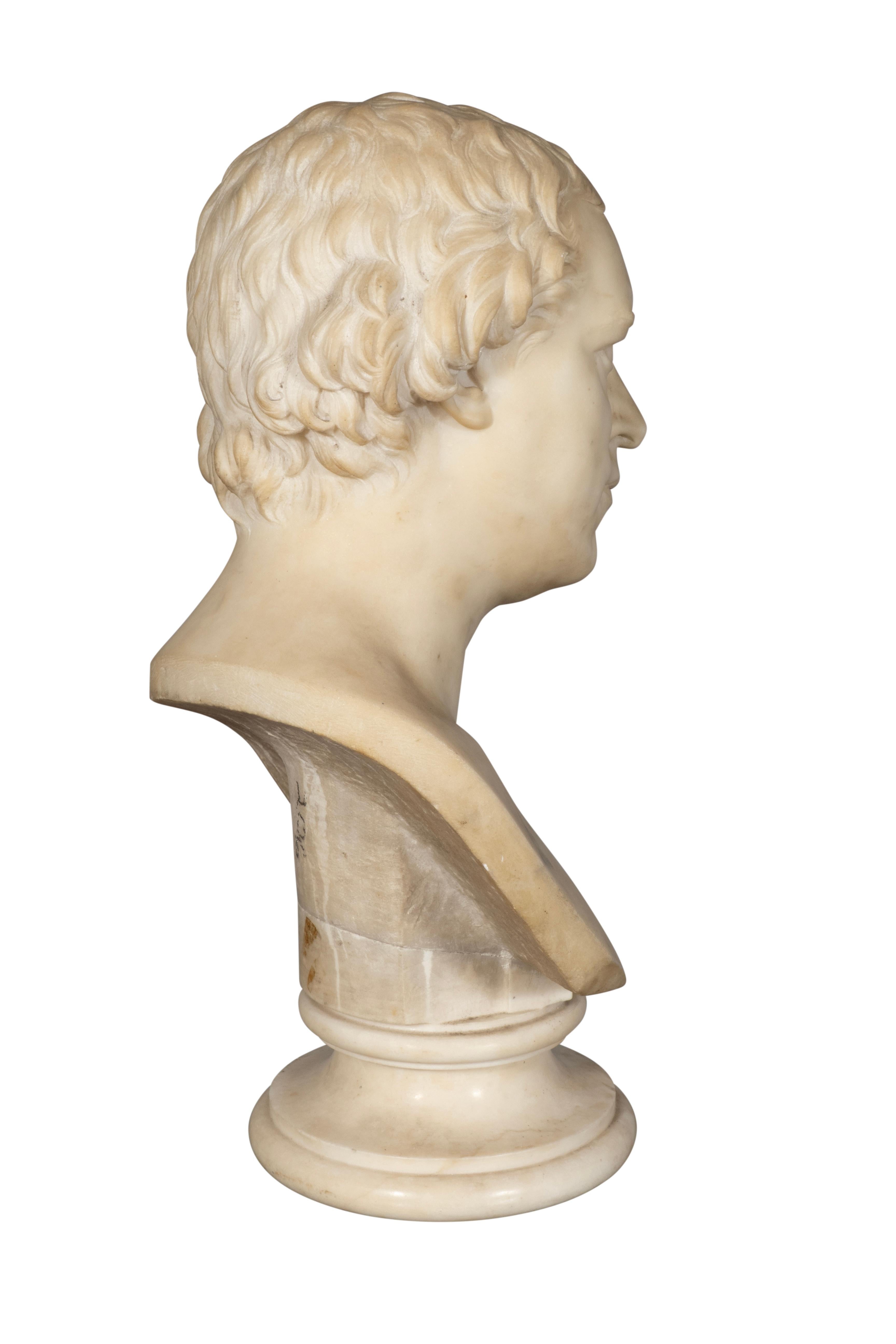 Busto italiano de mármol de Carrara de caballero Europeo en venta