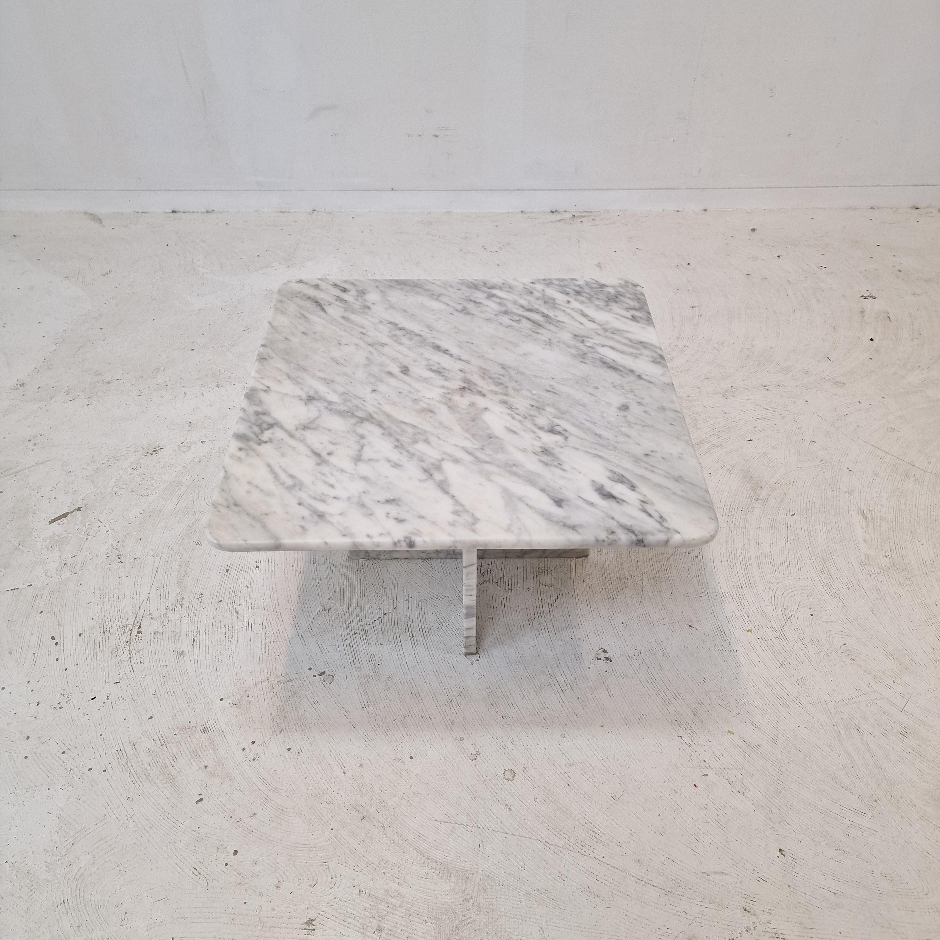 Italian Carrara Marble Coffee Table, 1980s For Sale 2