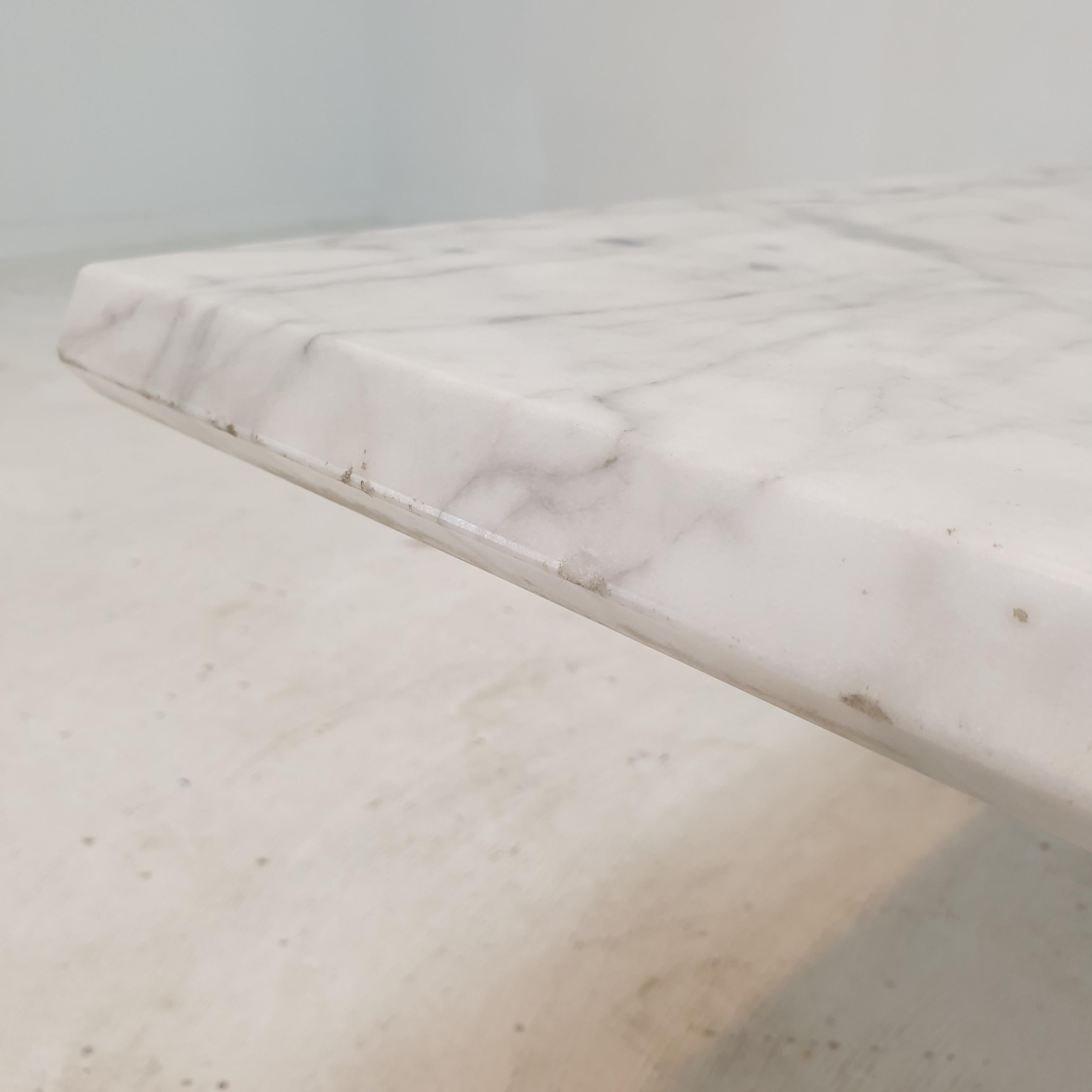 Italian Carrara Marble Coffee Table, 1990's For Sale 13