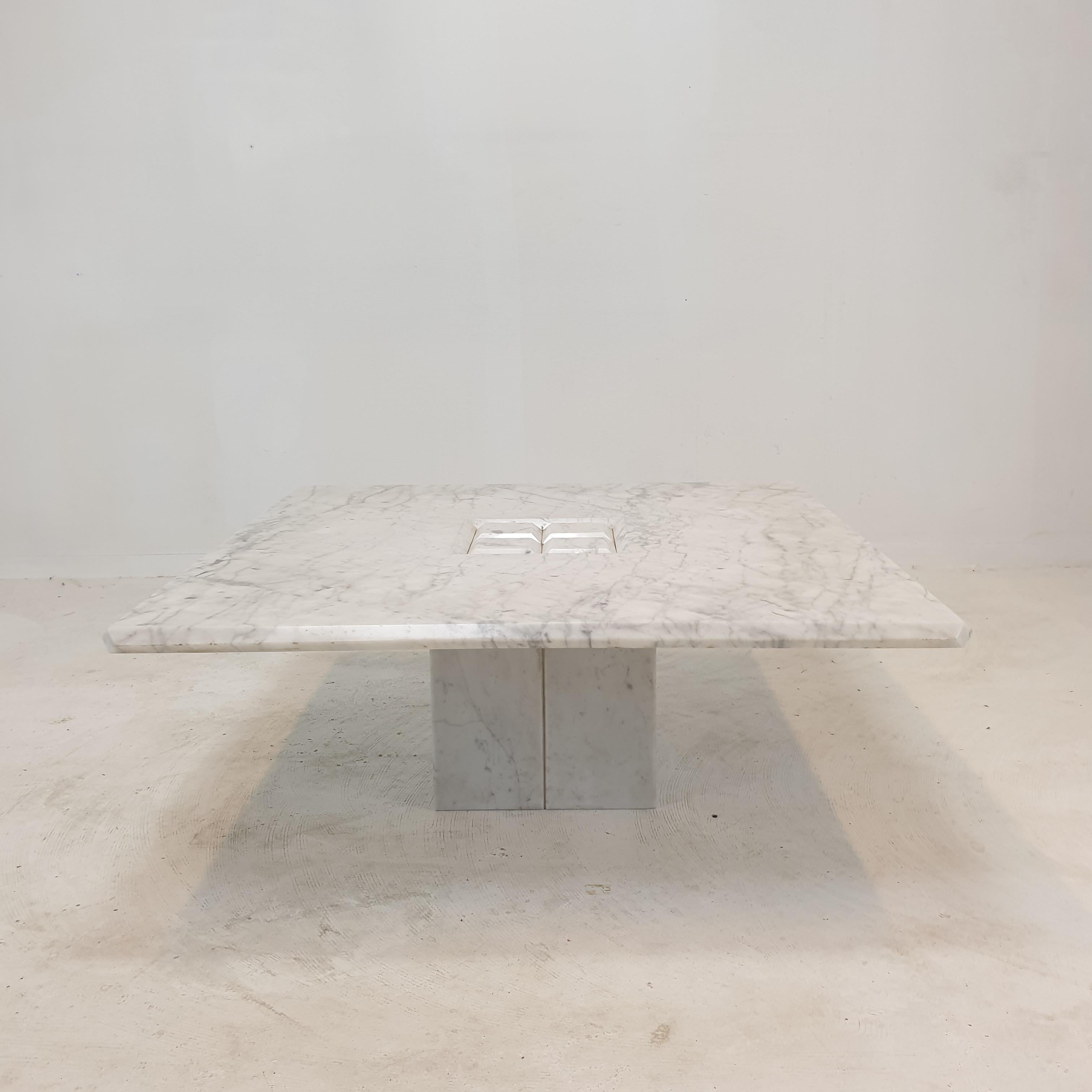 Mid-Century Modern Italian Carrara Marble Coffee Table, 1990's For Sale