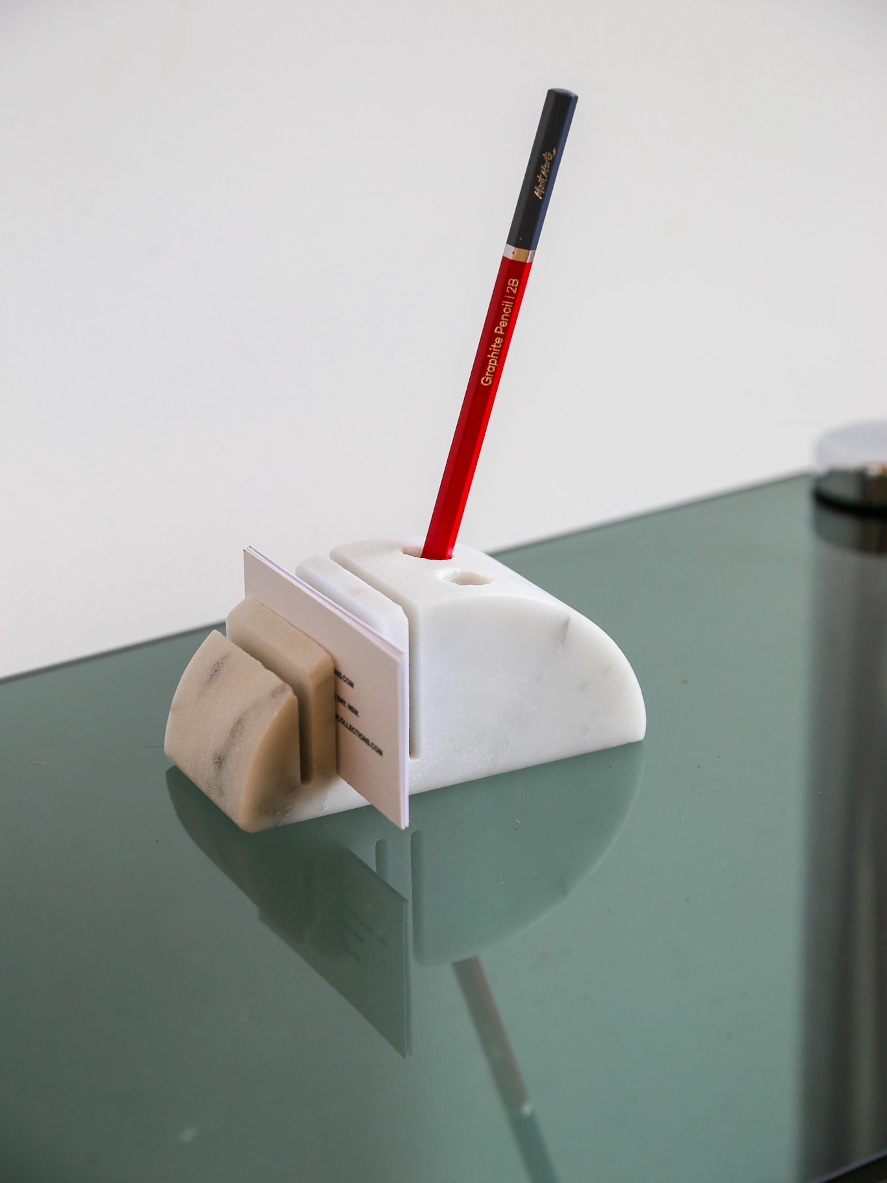 Italienischer Carrara-Marmor-Schreibtisch-Organisator 1970er Jahre im Angebot 1