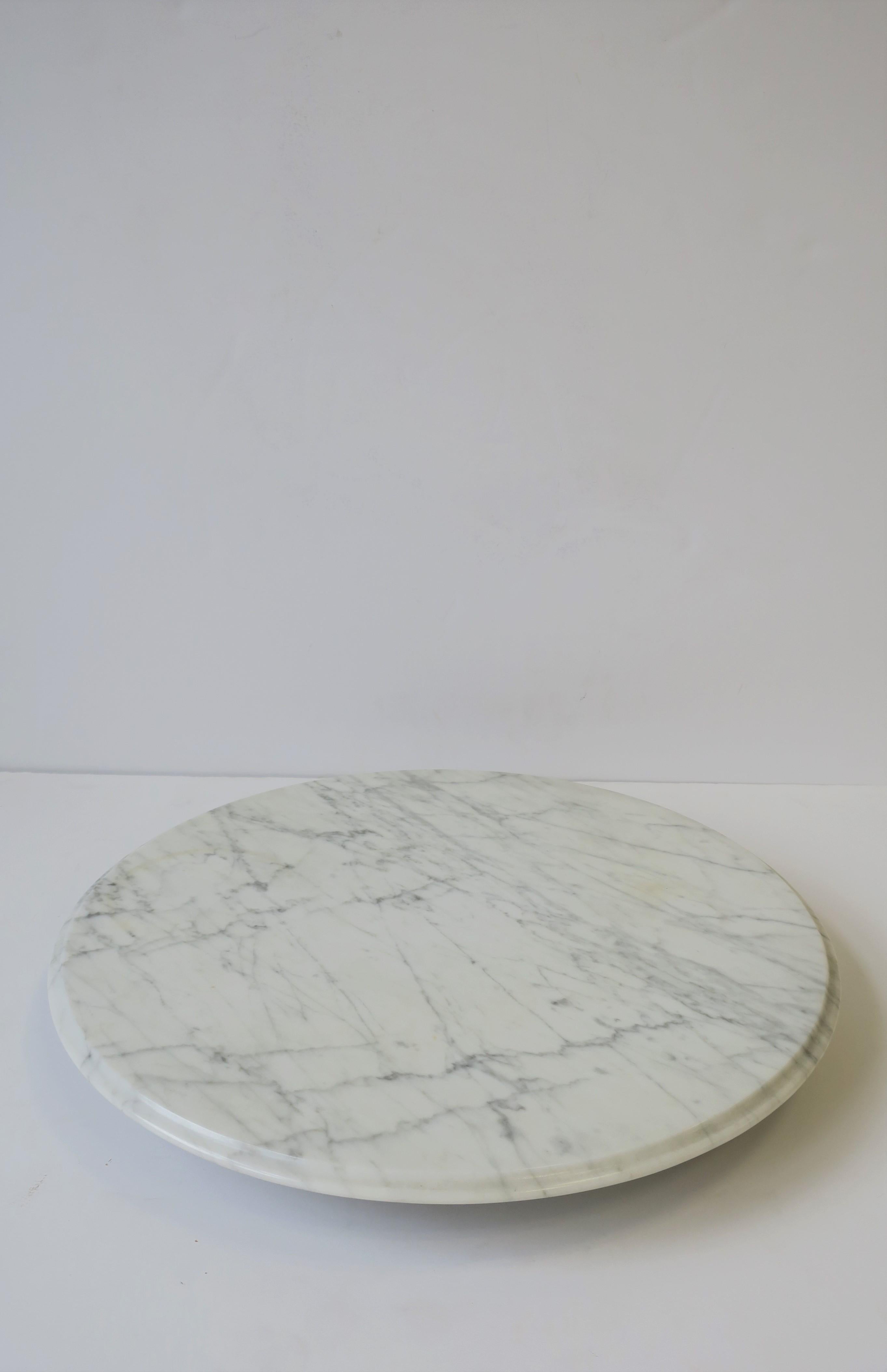 marble scalloped lazy susan