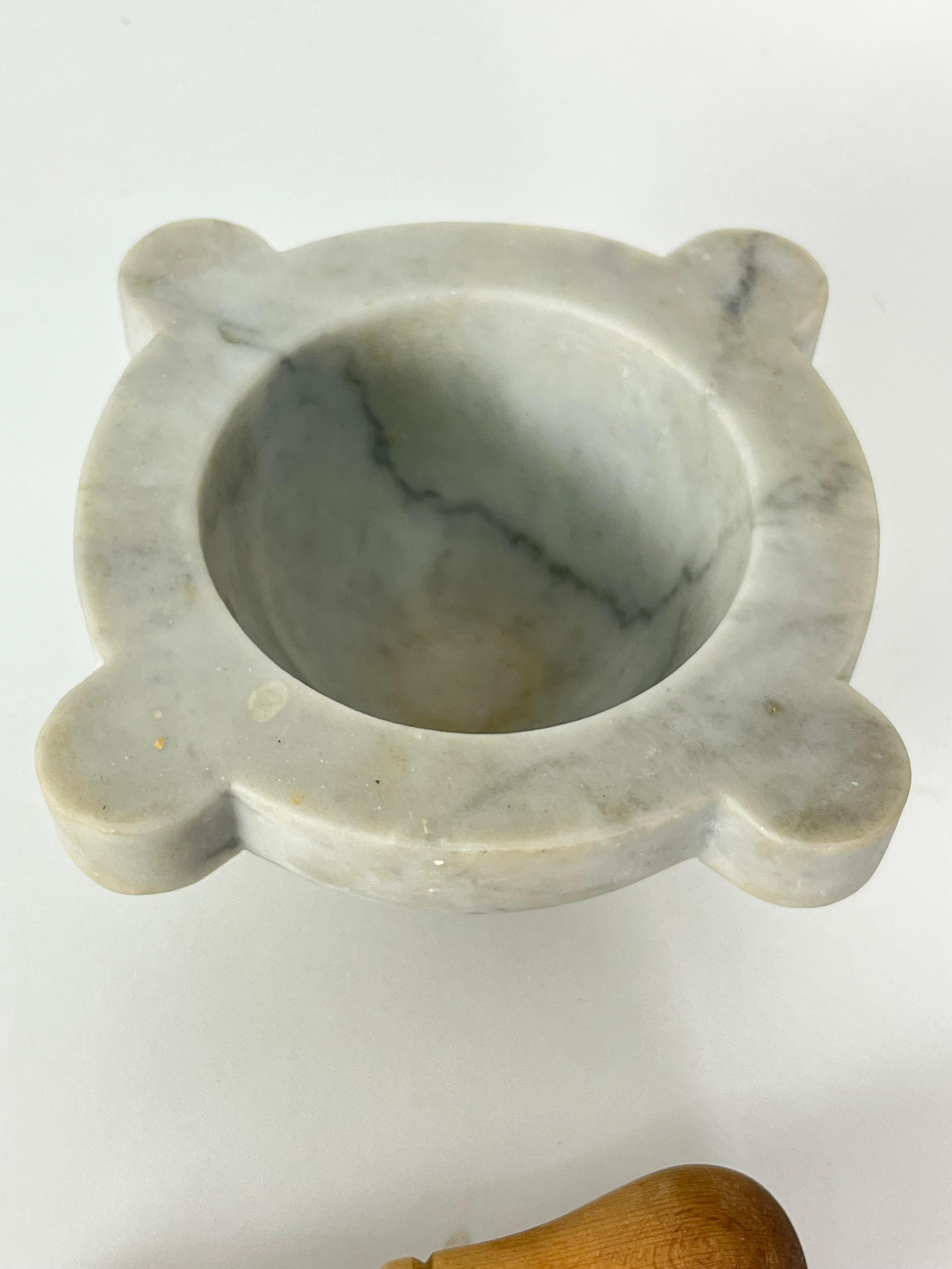 Italian Carrara Marble Mortar and Beechwood Pestle, 1960s For Sale 2