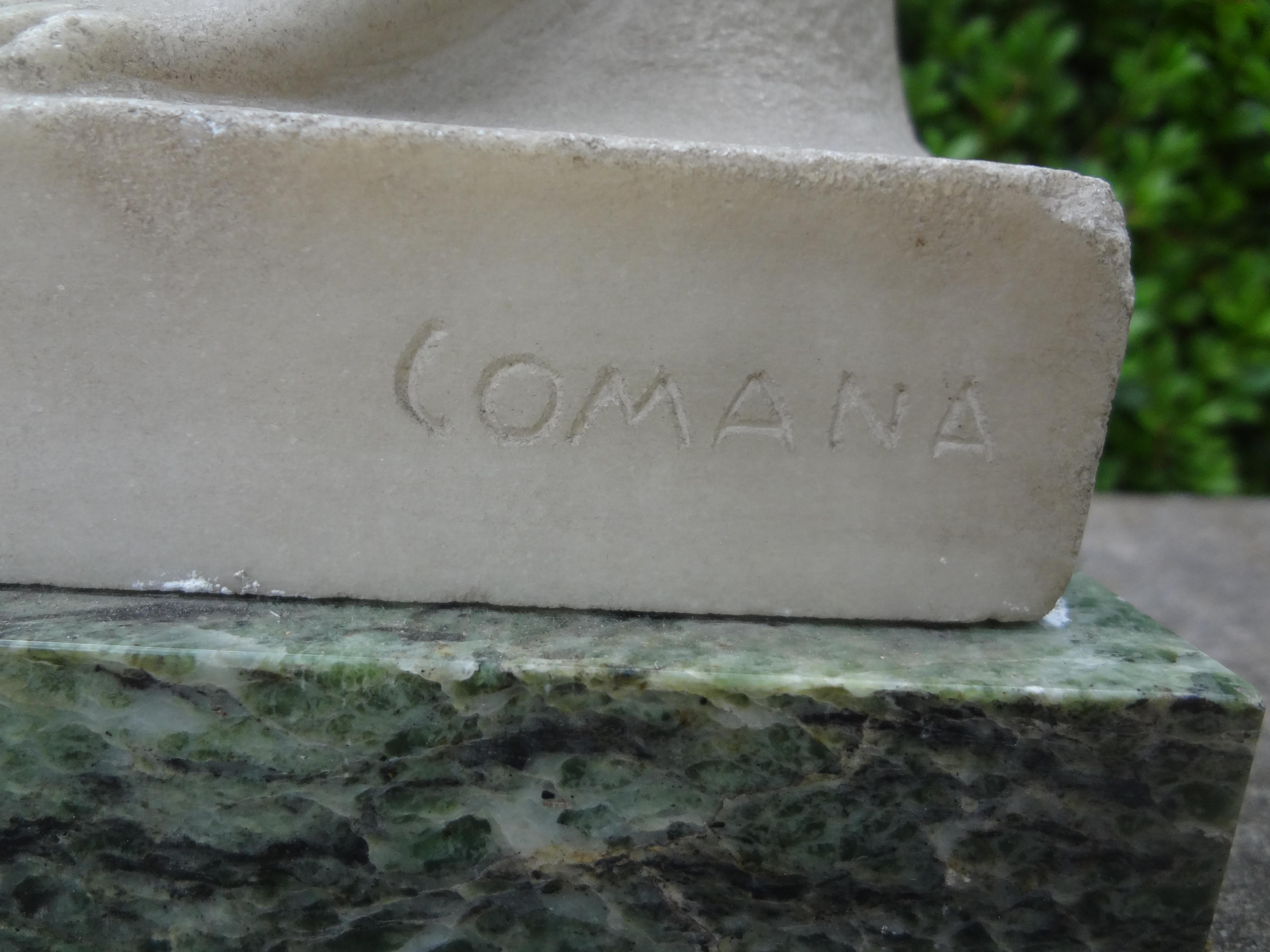 Scultura italiana in marmo di Carrara firmata Comana in vendita 3