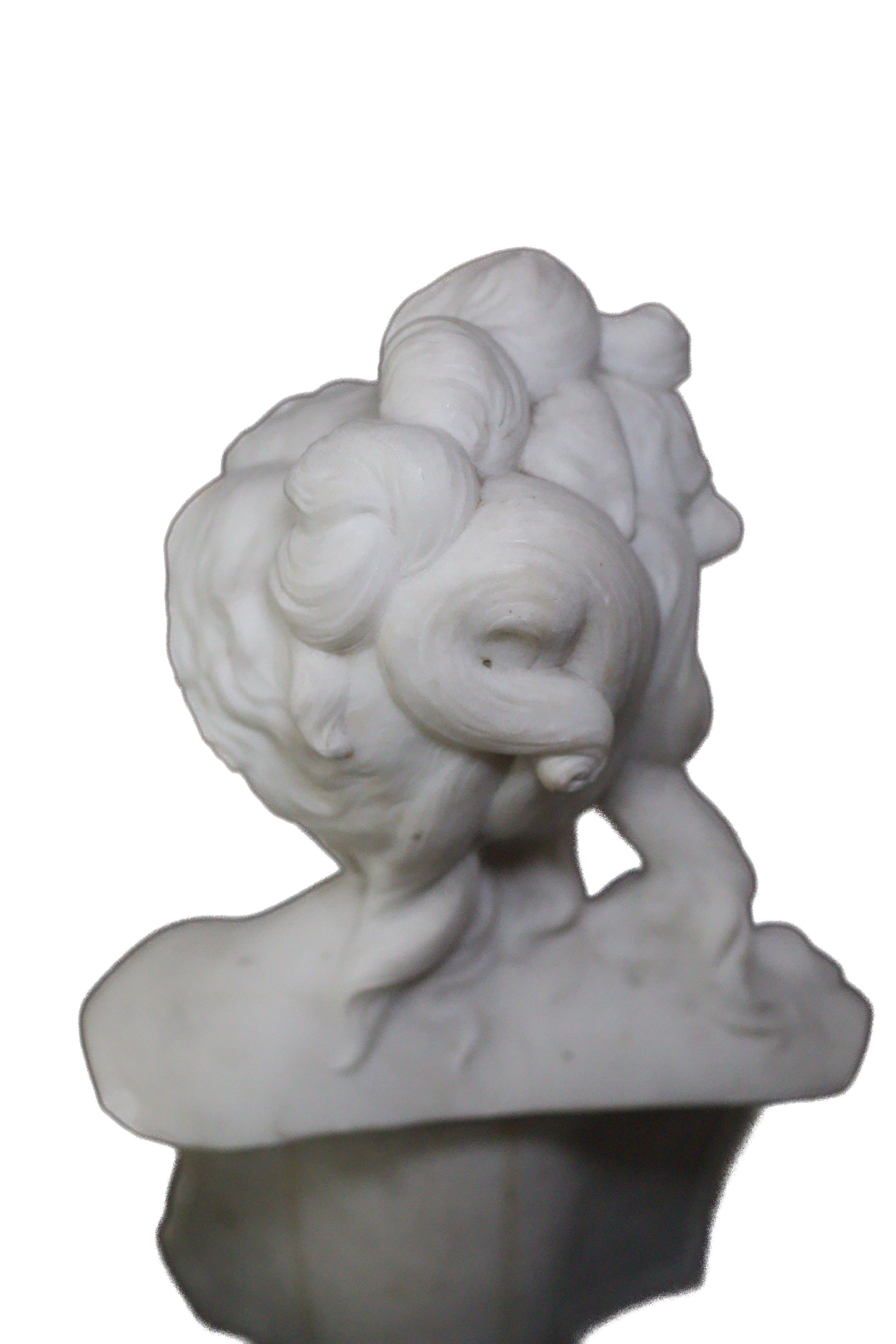 Busto di donna in marmo di Carrara, CIRCA 1880 in vendita 4