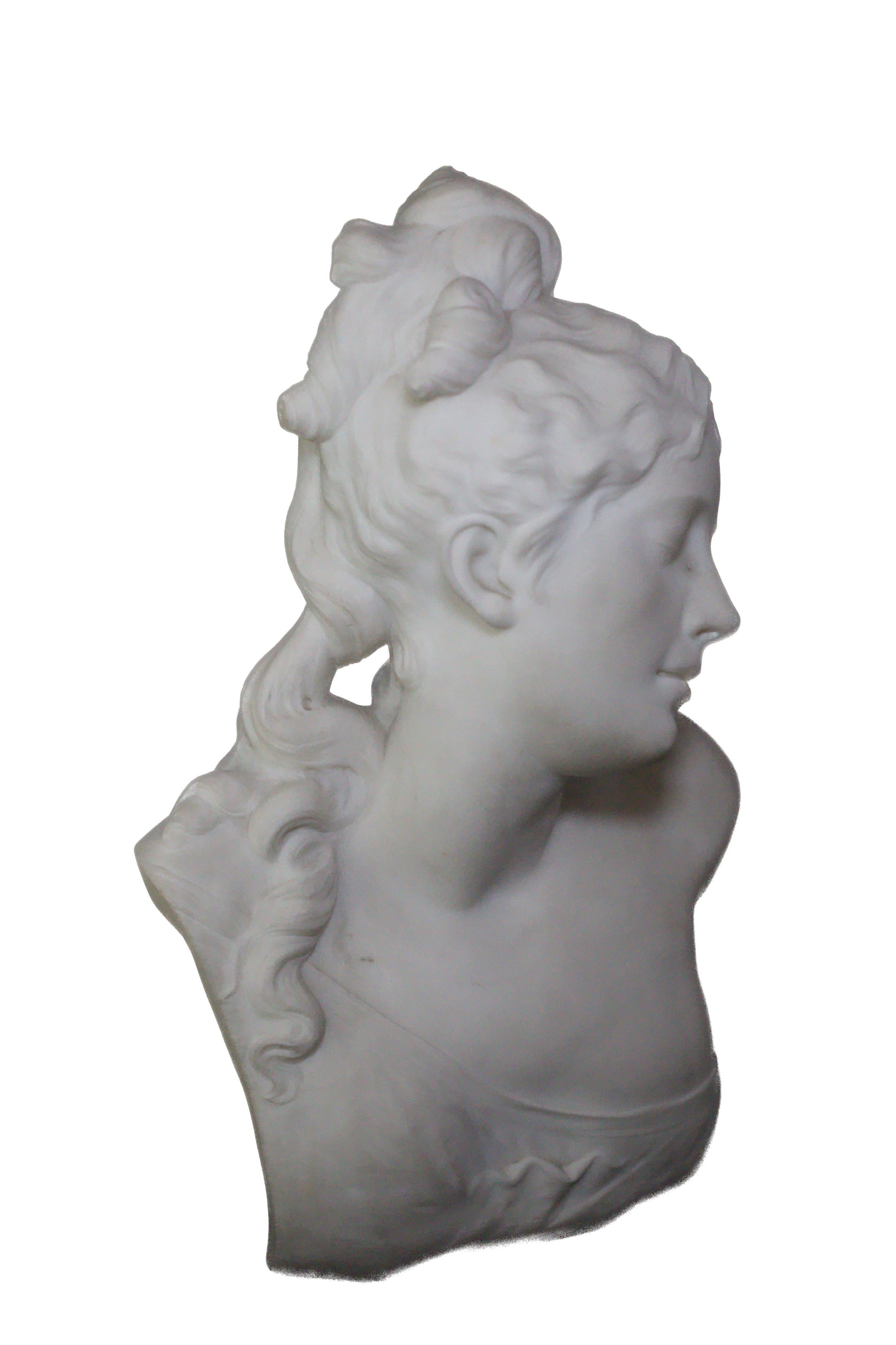XIX secolo Busto di donna in marmo di Carrara, CIRCA 1880 in vendita