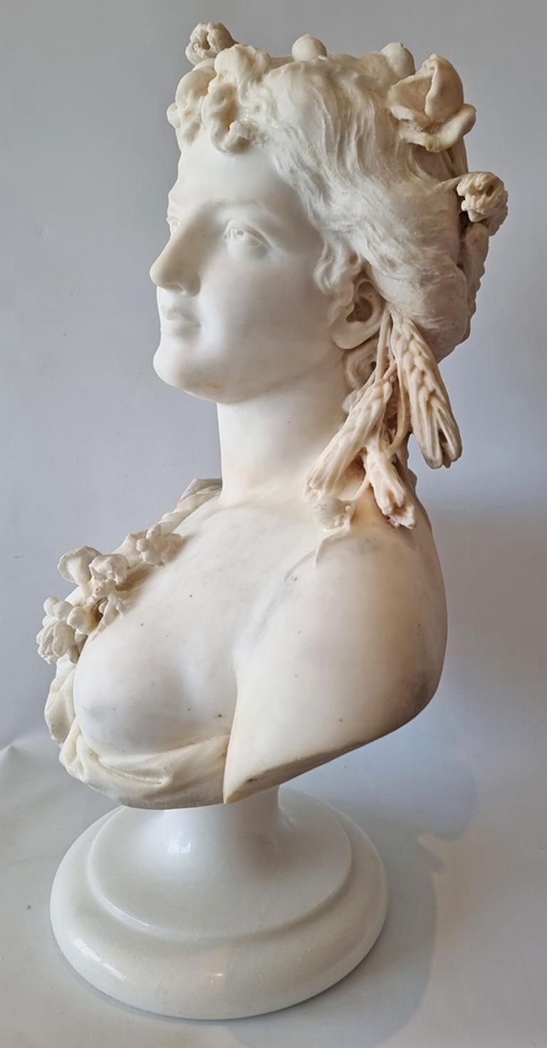 Italian Carrera Marble Bust of Flora In Good Condition For Sale In London, GB