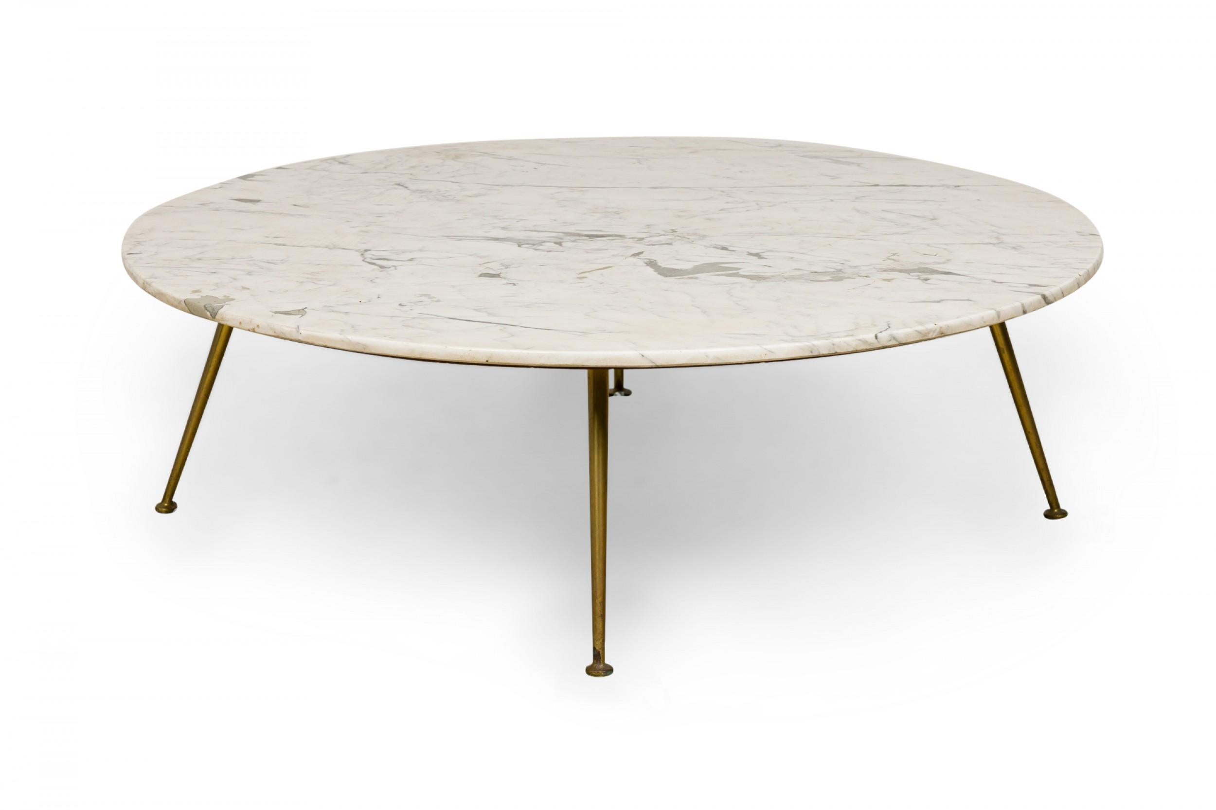 Mid-Century Modern Italian Carrera Marble Round Coffee / Cocktail Table For Sale
