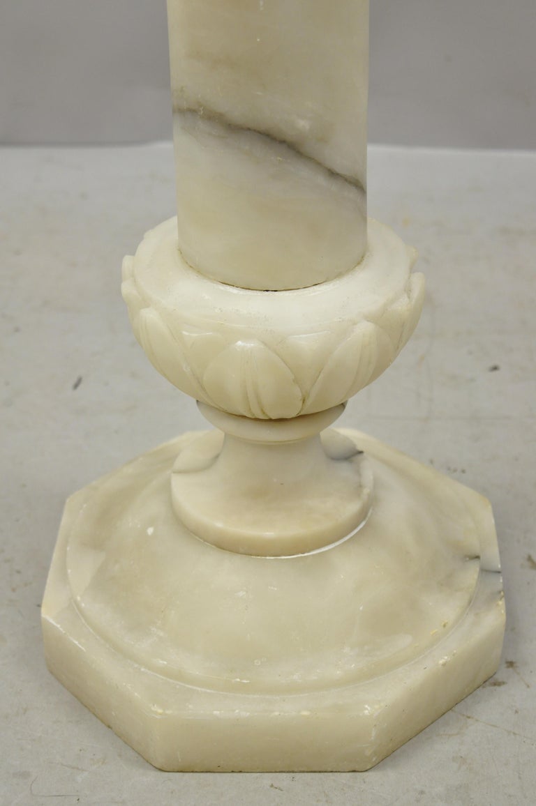 8 Fruits Sculptés En Pierre D’Italie – Albâtre Et Marbre Peints, Style Antique Avec Panier