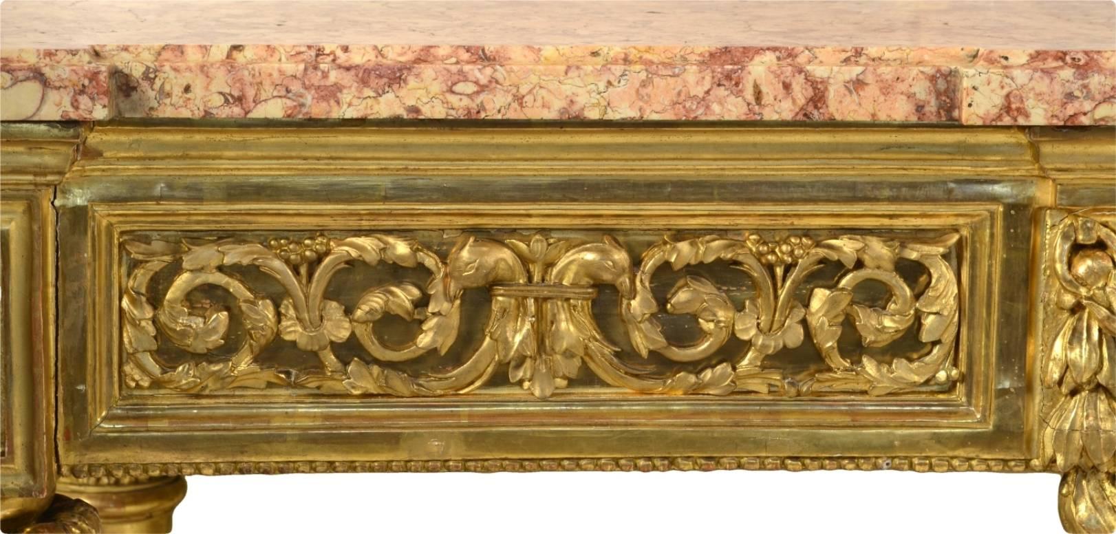 Italian Carved and Giltwood Neoclassical Console Table, circa 1790-1800 For Sale 2