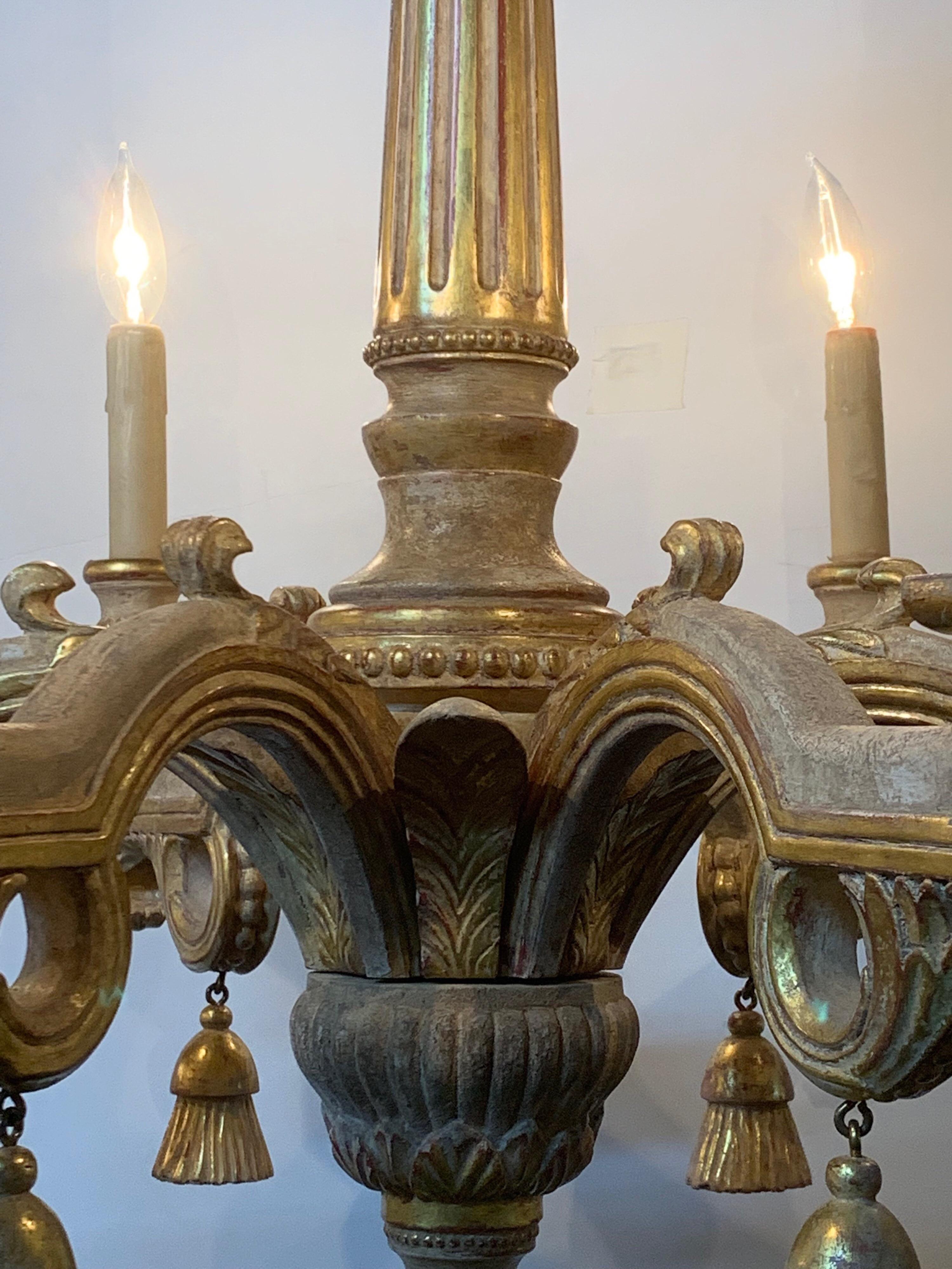 Contemporary Italian Carved and Parcel Gilt Chandelier