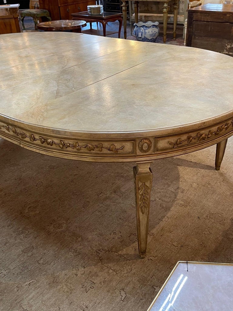 Wood Italian Carved and Parcel Gilt Neoclassical Dining Table For Sale