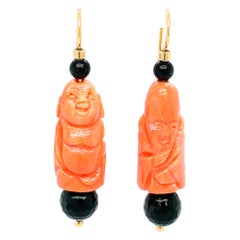 Italian Carved Coral and Onyx Dangle Earrings in Yellow Gold with French Wires