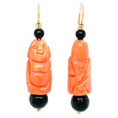 Italian Carved Coral and Onyx Dangle Earrings in Yellow Gold with French Wires