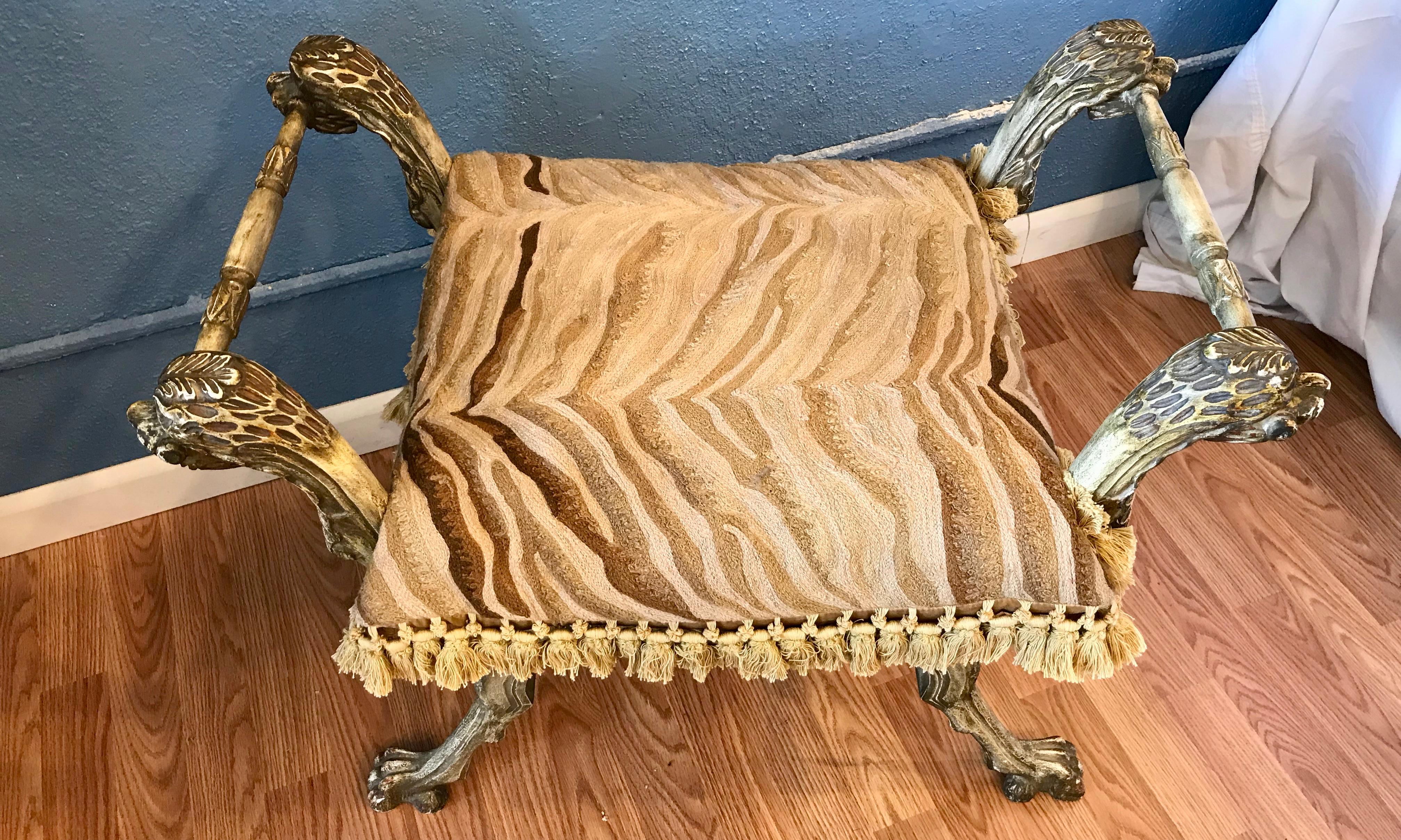 Italian Carved Curule Bench In Good Condition In West Palm Beach, FL