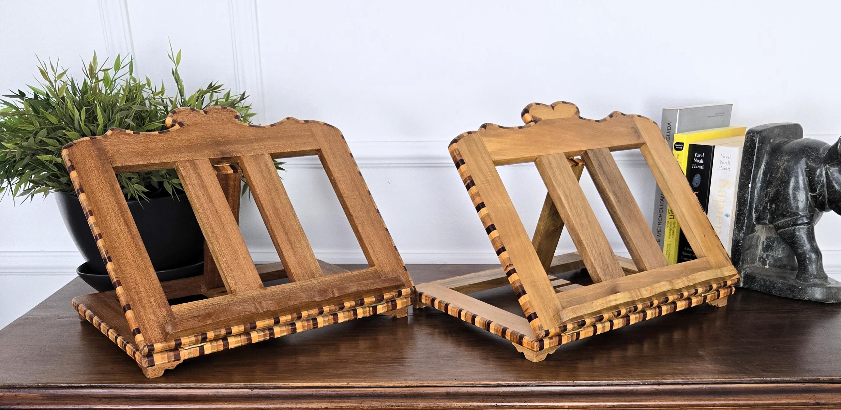 Italian Carved Decorated Adjustable Book Stand Rest im Angebot 3