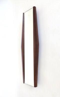 Italian Carved Faceted Chesnut Wood Wall Mirror Attributed to Ico Parisi