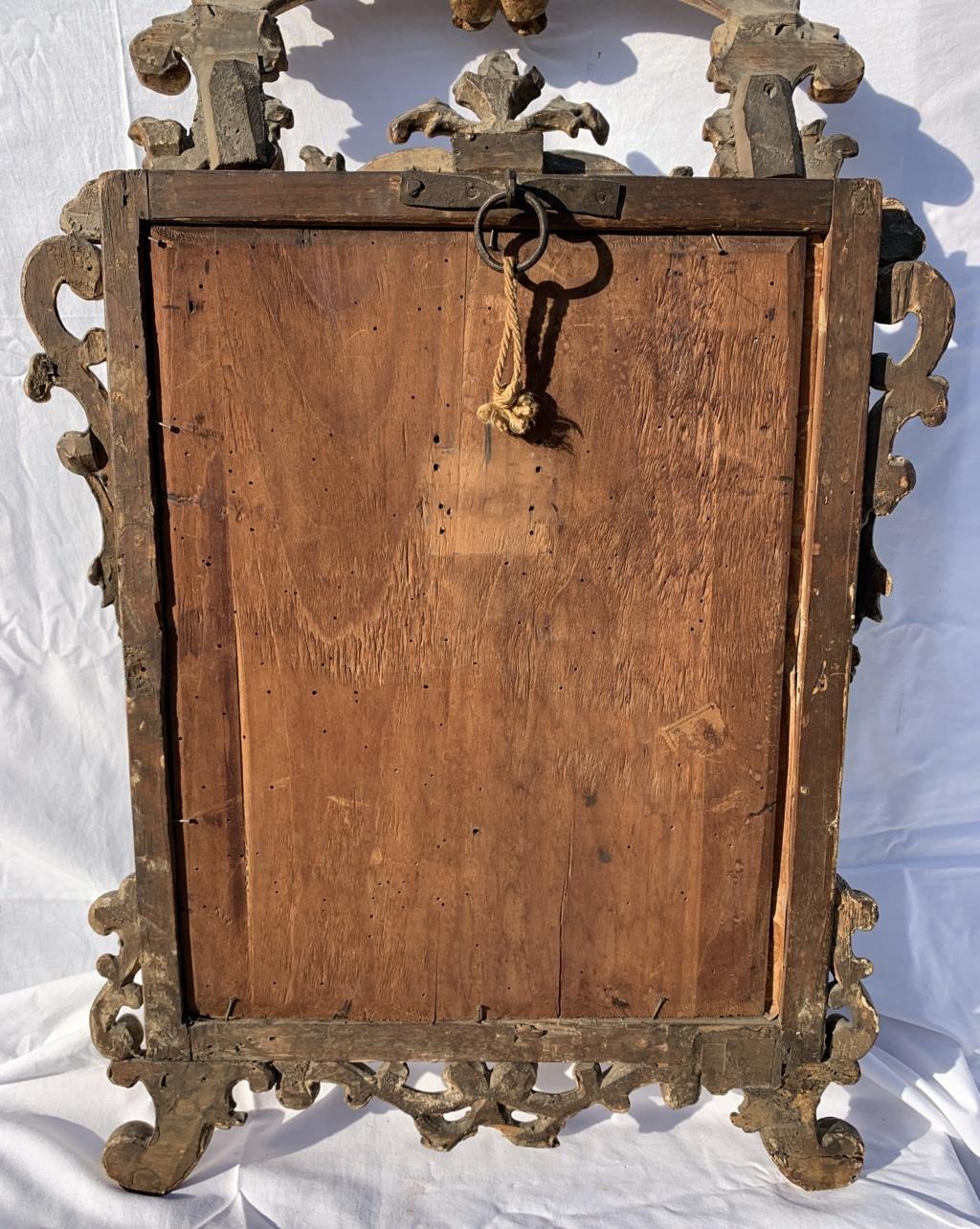 Italian Carved Gilded Wood Mirror, Italy, 18th Century, Rococo Frame Venice For Sale 8