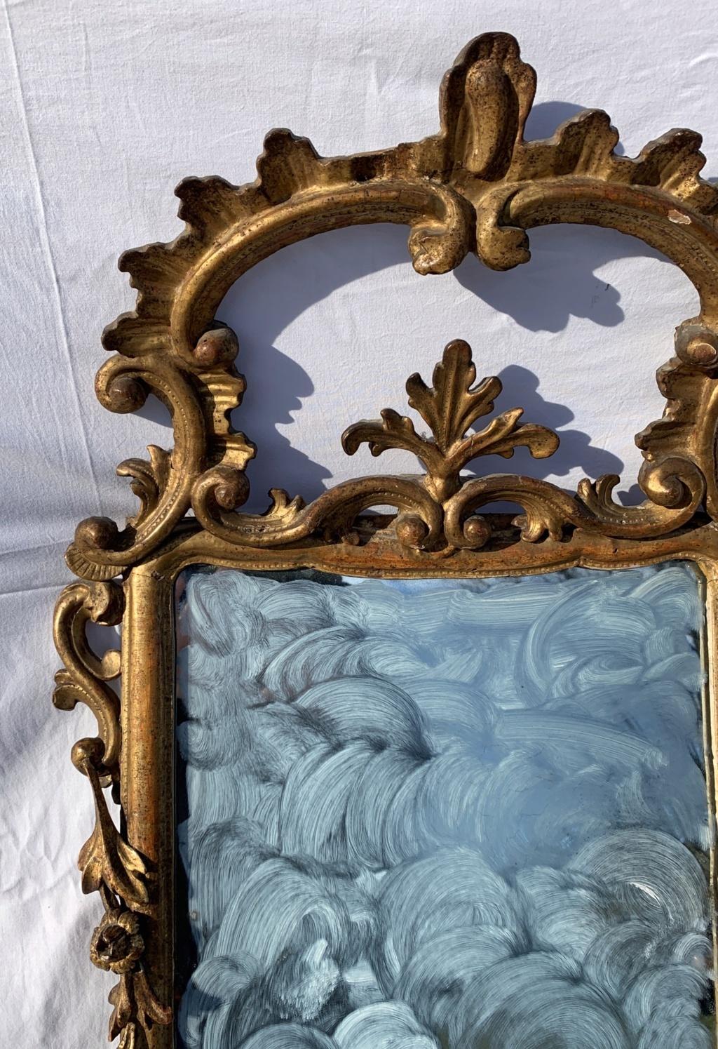 Gilt Italian Carved Gilded Wood Mirror, Italy, 18th Century, Rococo Frame Venice For Sale