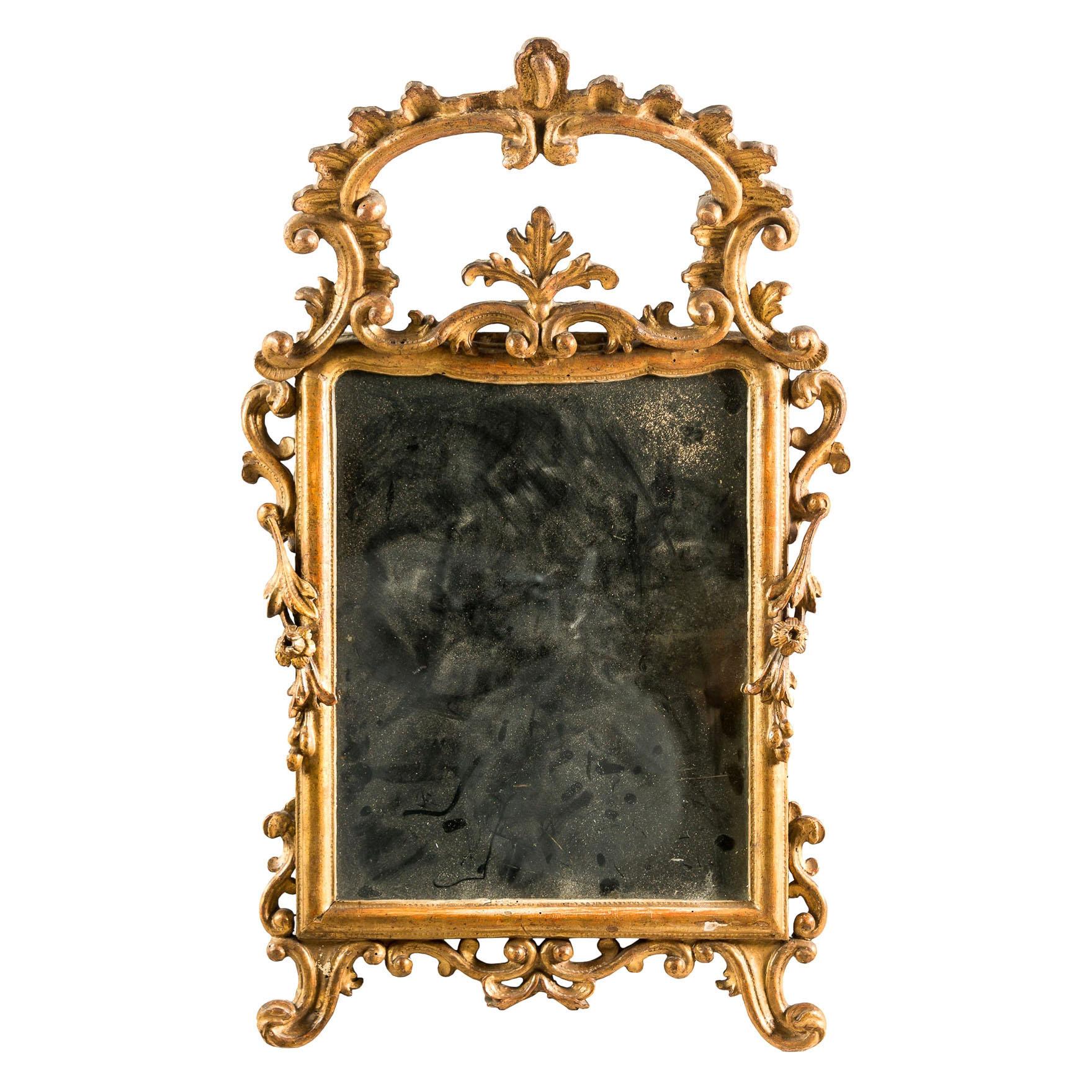 Italian Carved Gilded Wood Mirror, Italy, 18th Century, Rococo Frame Venice For Sale