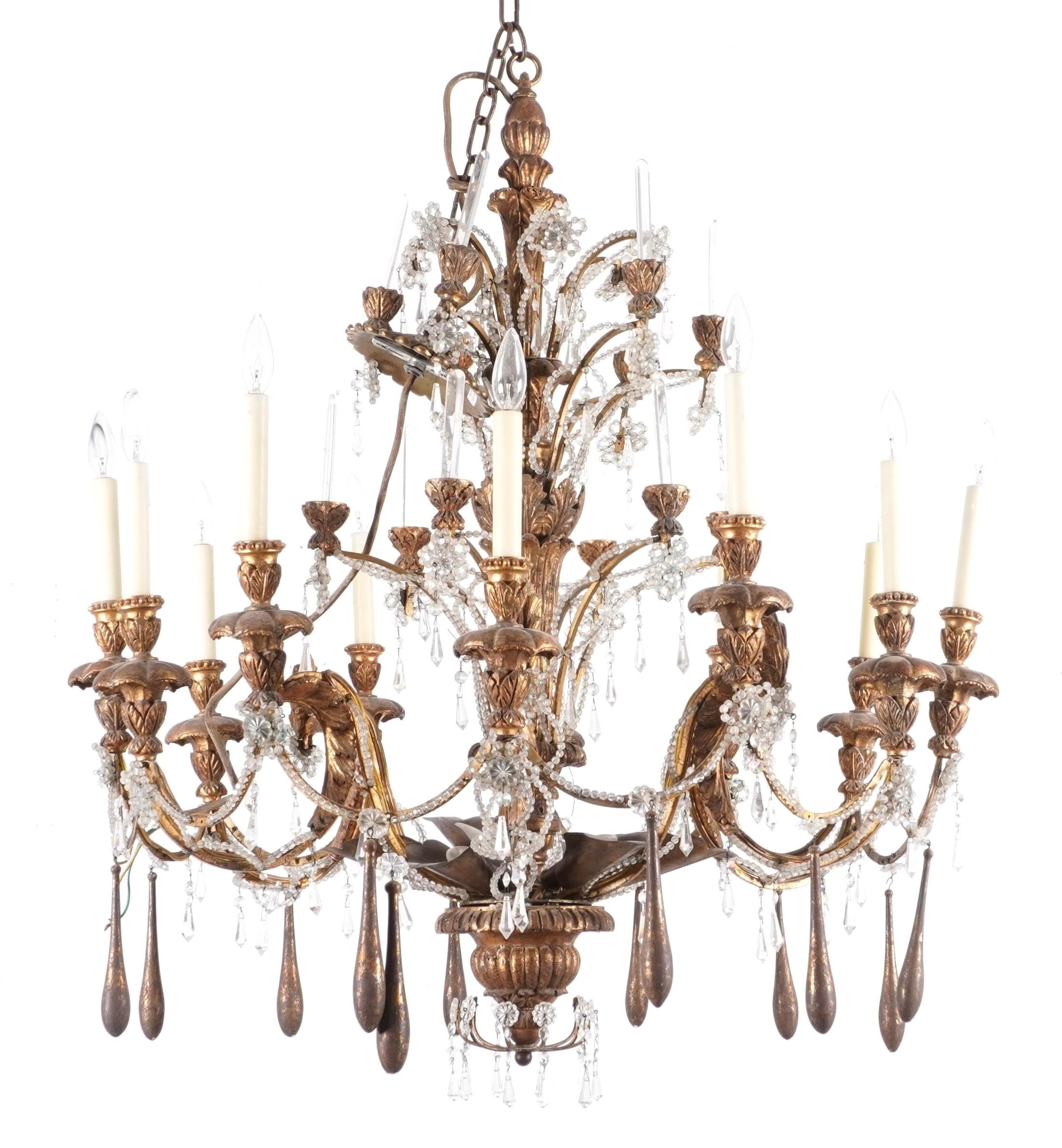 Bronze Lustre italien en bois doré et perles de cristal en fer en vente