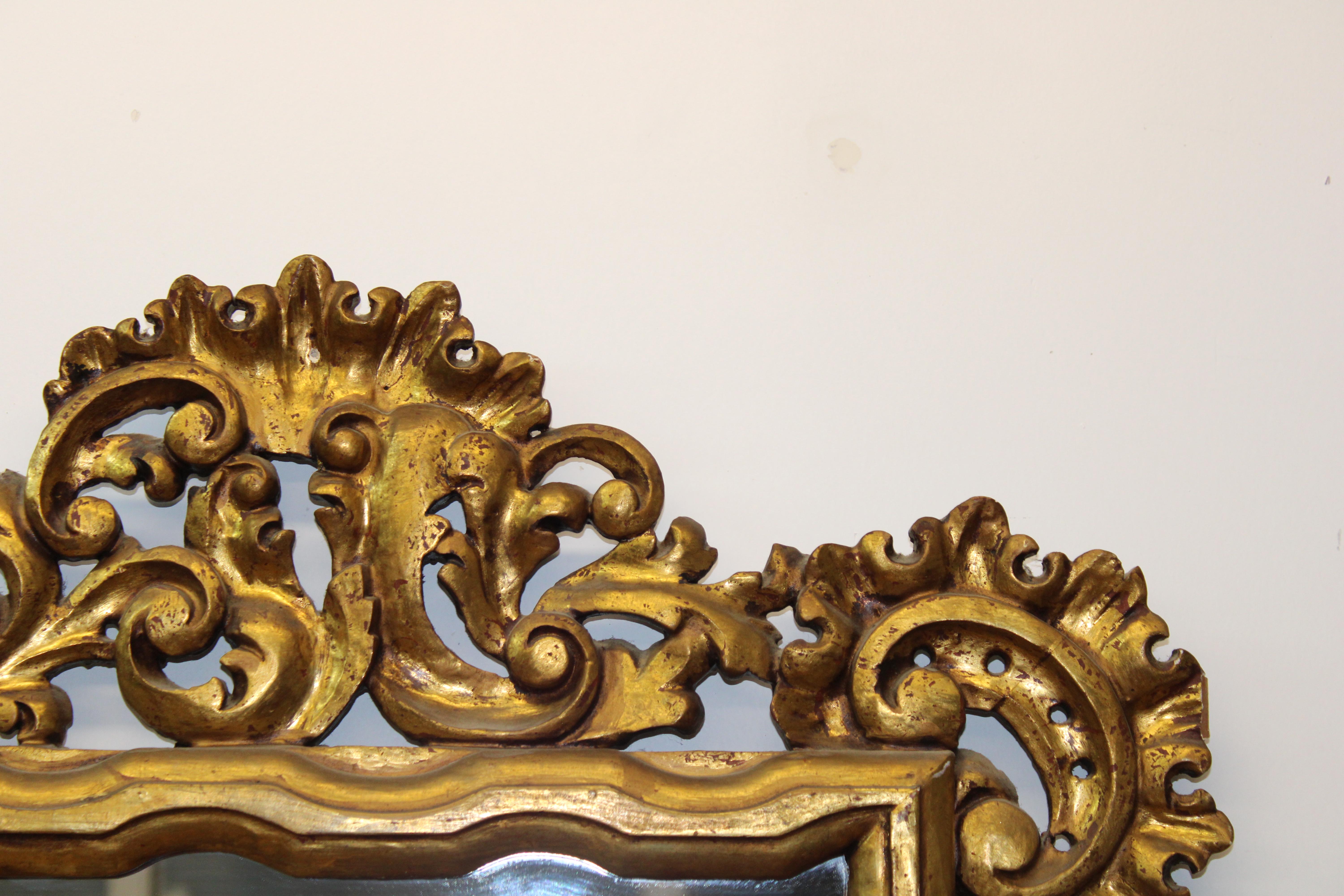 Giltwood Italian Carved Gilt Wood Mirror For Sale