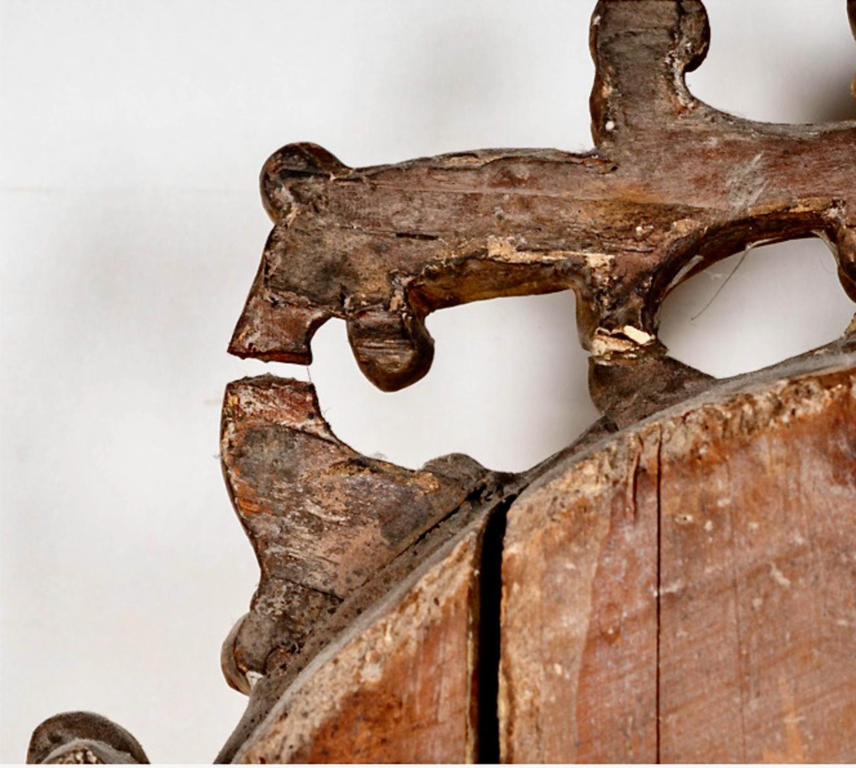 Specchio a cartiglio in legno dorato intagliato, 1770-1790 ca. in vendita 7