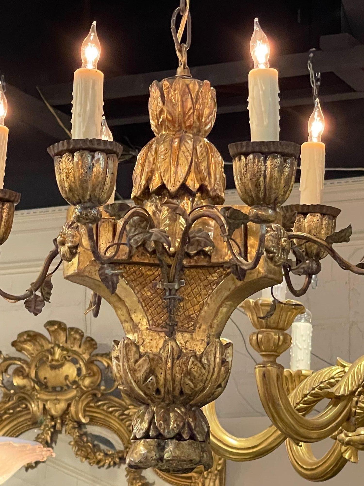 Italian Carved Giltwood Chandelier In Good Condition For Sale In Dallas, TX